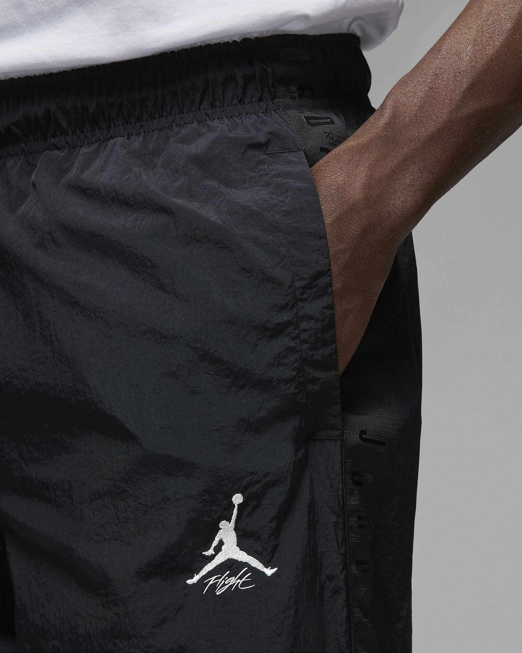 Jordan Essentials Men's Warm-Up Trousers - Black/Sail