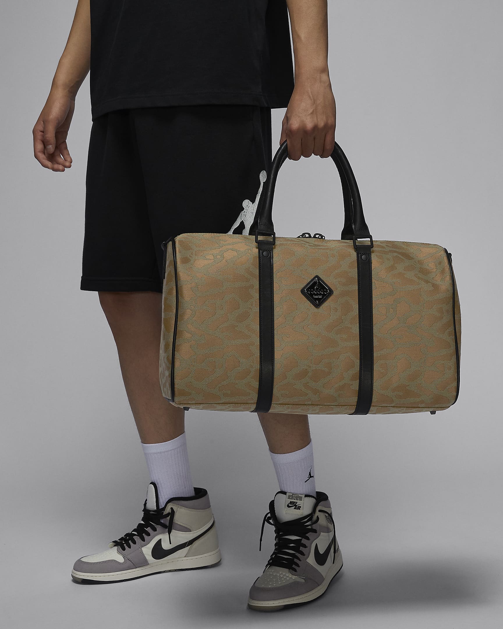 Jordan Icon Duffle Bag (25L) - Light Olive