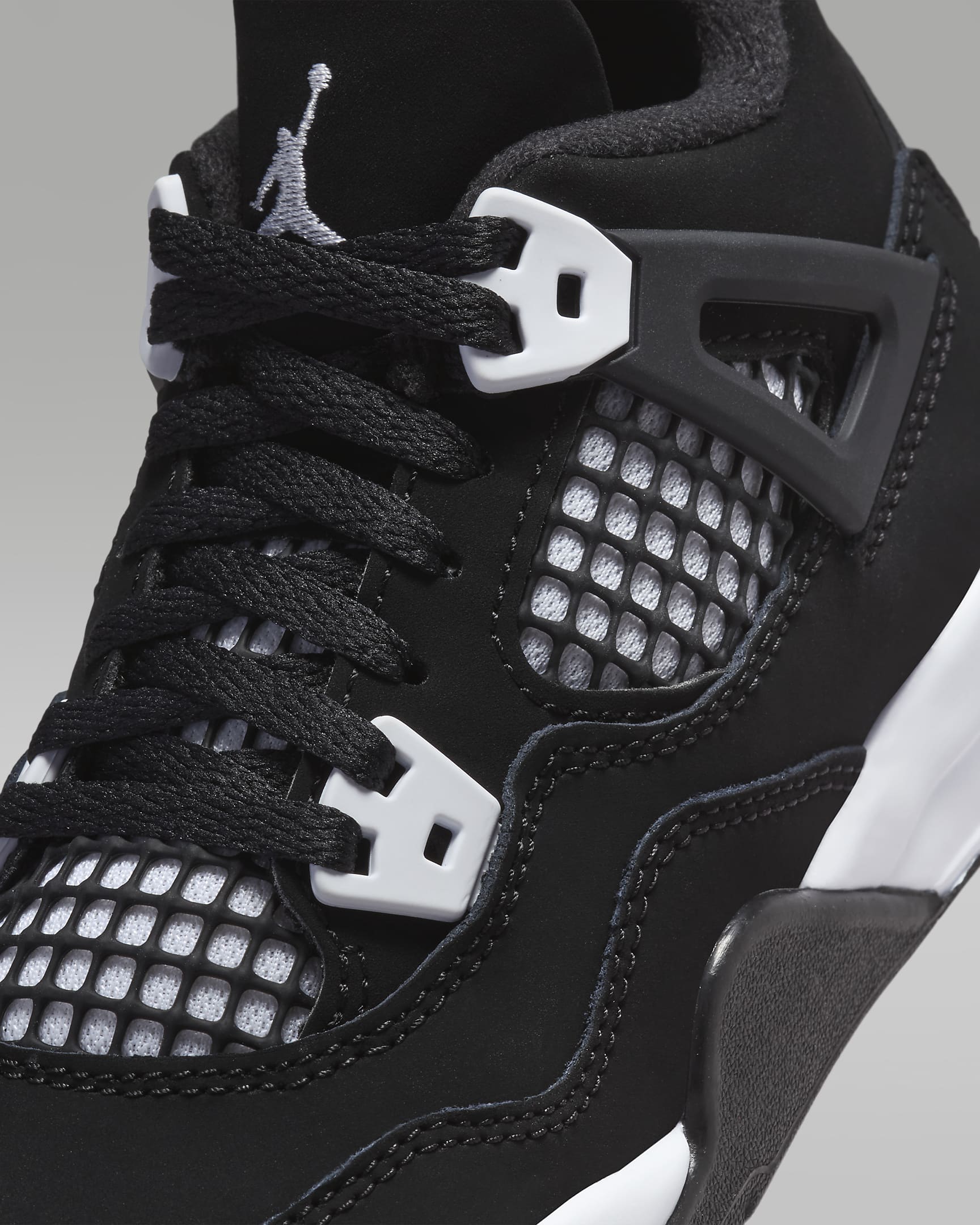 Jordan 4 Retro 'White Thunder' Younger Kids' Shoes - Black/Black/White