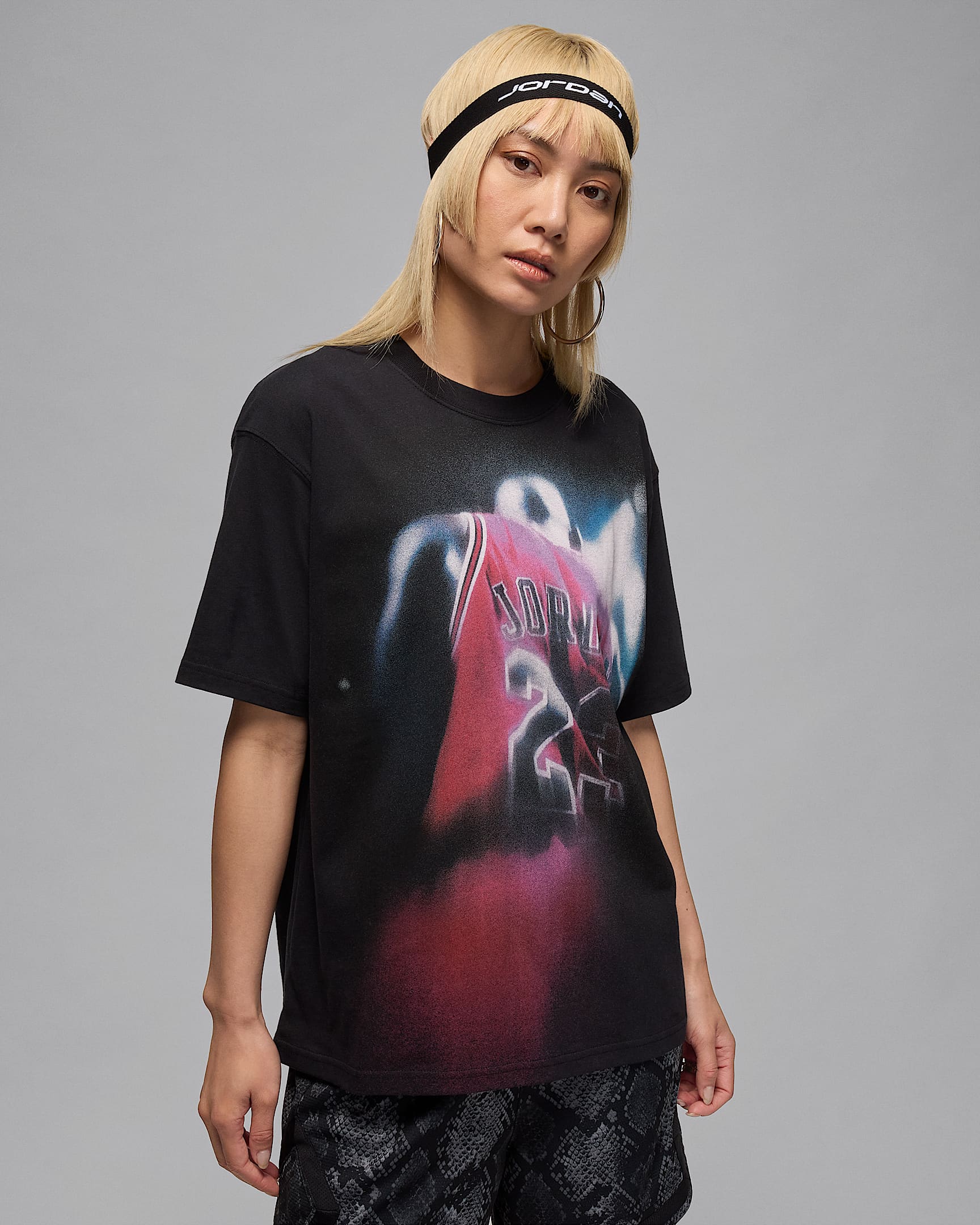 Jordan Sport Women's Dri-FIT T-Shirt - Black/White