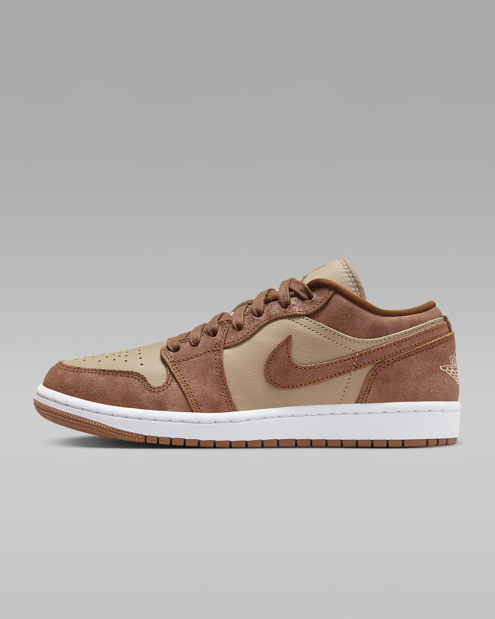 Air Jordan 1 Low SE Women's Shoes - Legend Medium Brown/Sail/Legend Coffee