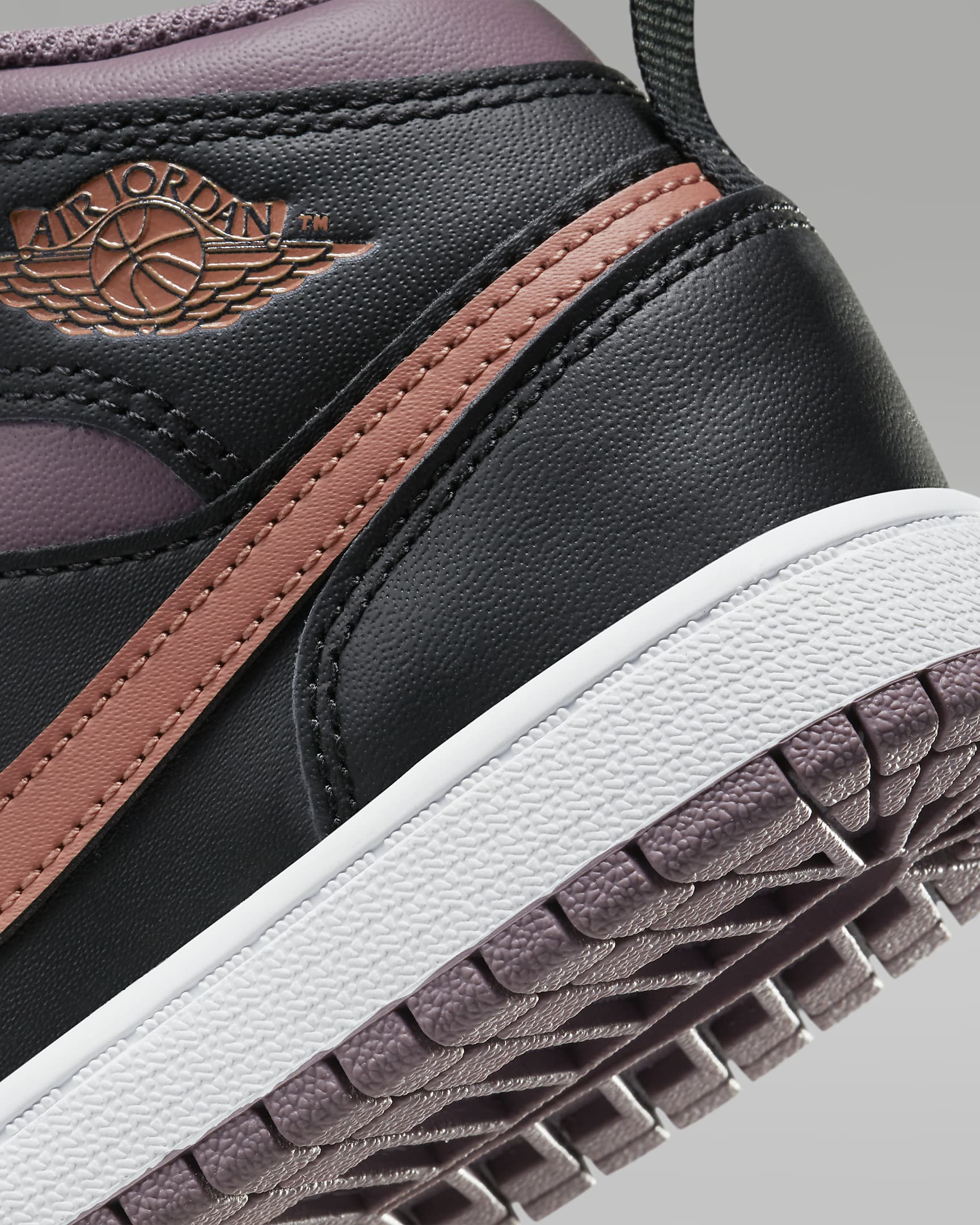 nike sportswear element