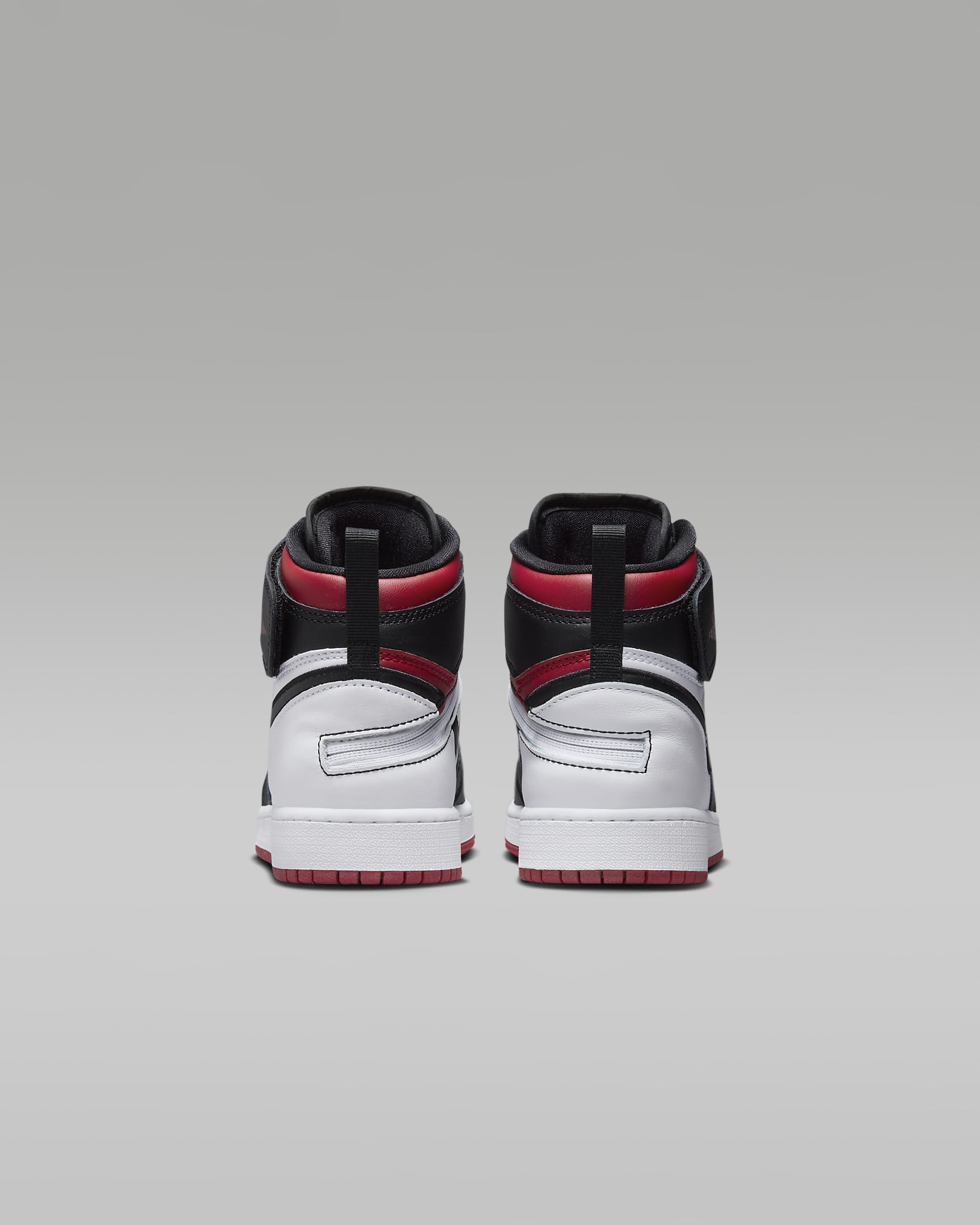 Air Jordan 1 Hi FlyEase Older Kids' Shoes. Nike UK