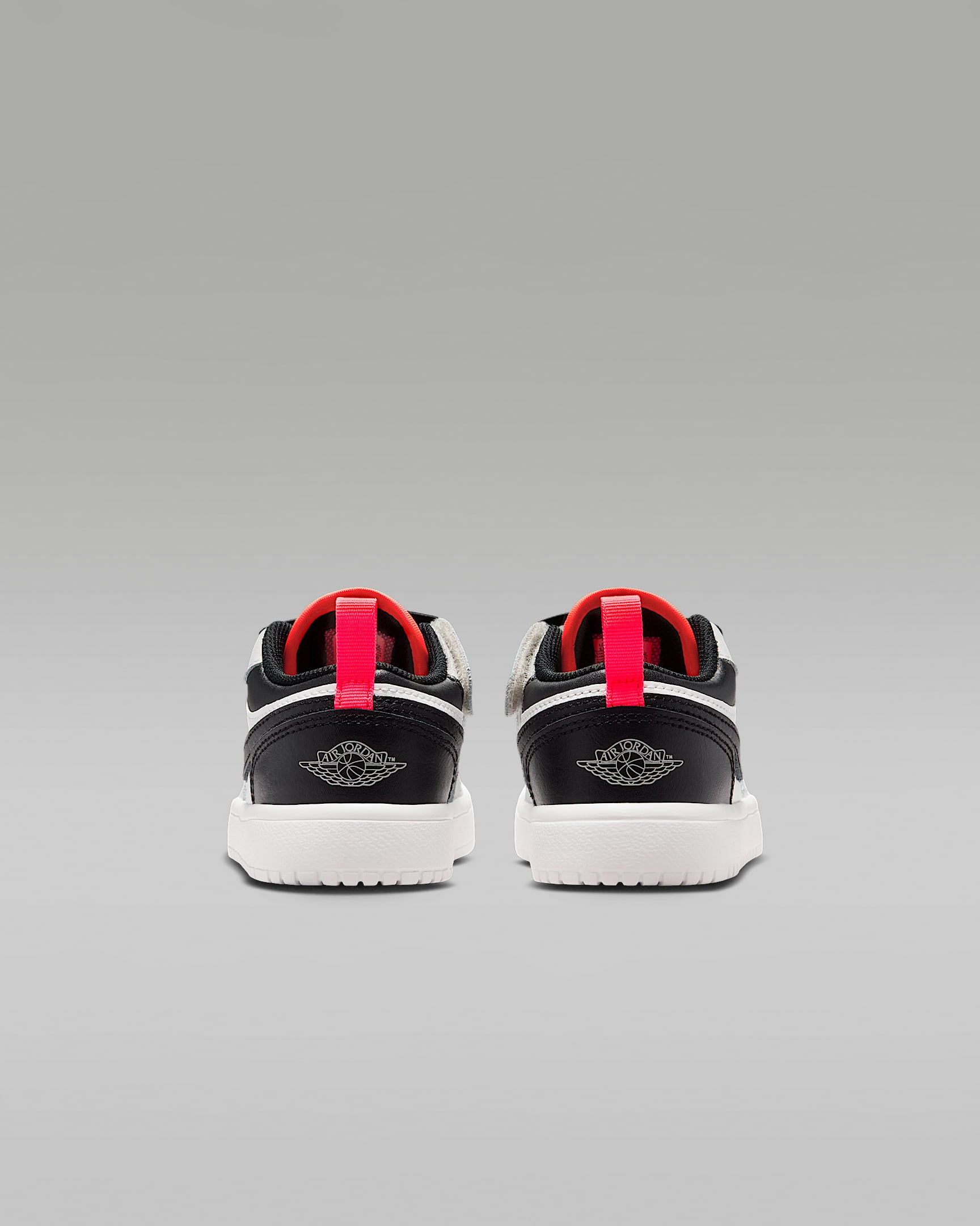 Jordan 1 低筒 Alt 小童鞋款 - 黑色/Summit White/Infrared 23/黑色