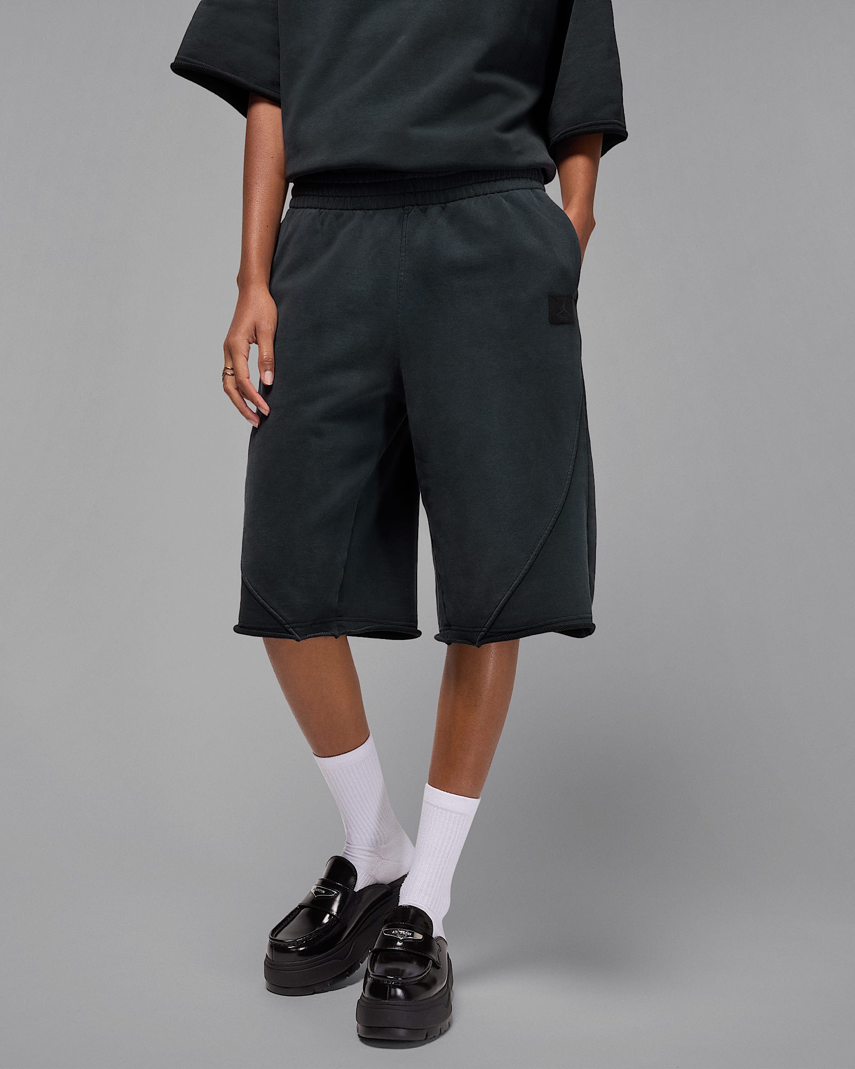 Short ample en tissu en molleton Jordan Flight Fleece pour femme - Noir/Dark Smoke Grey