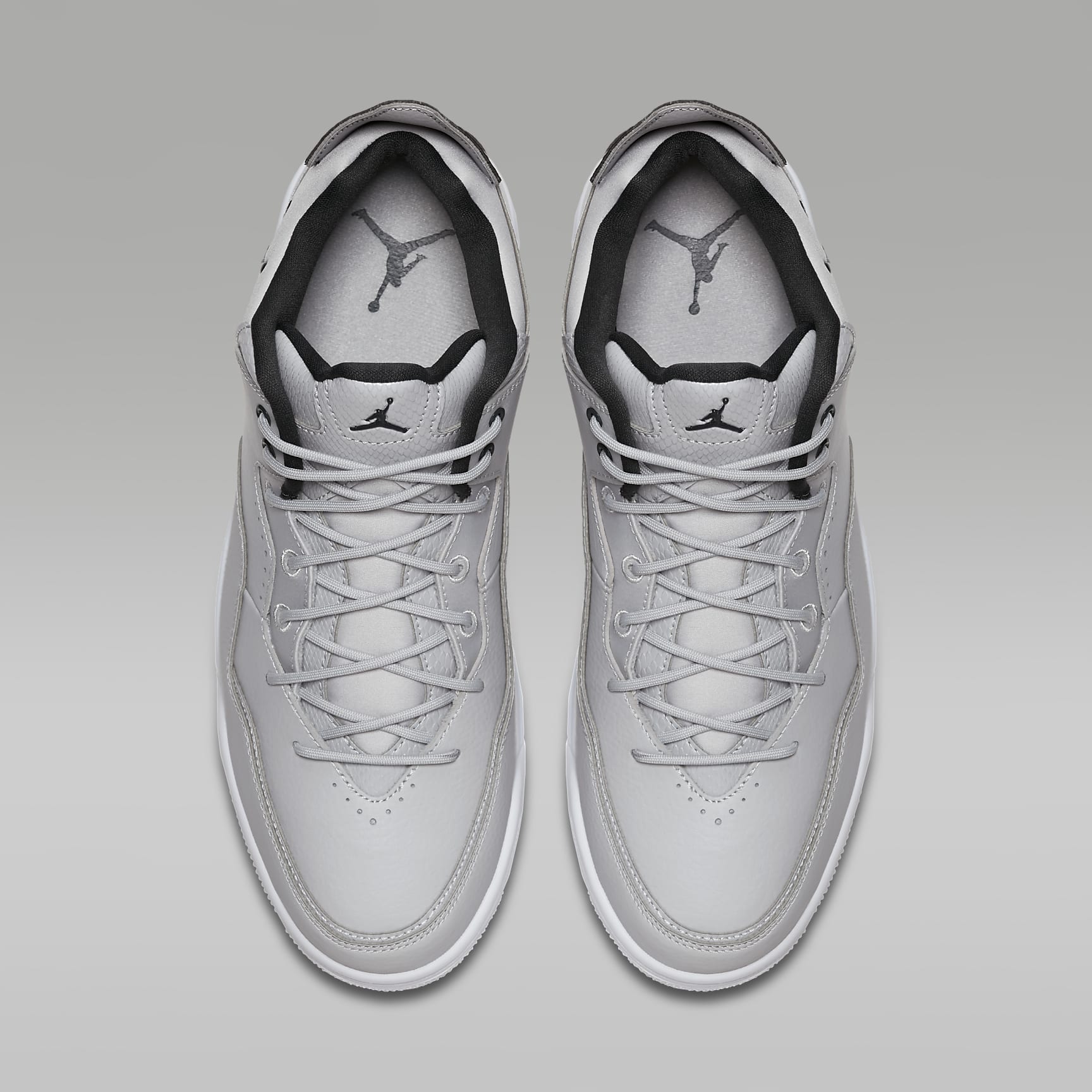 chaussure jordan courtside 23