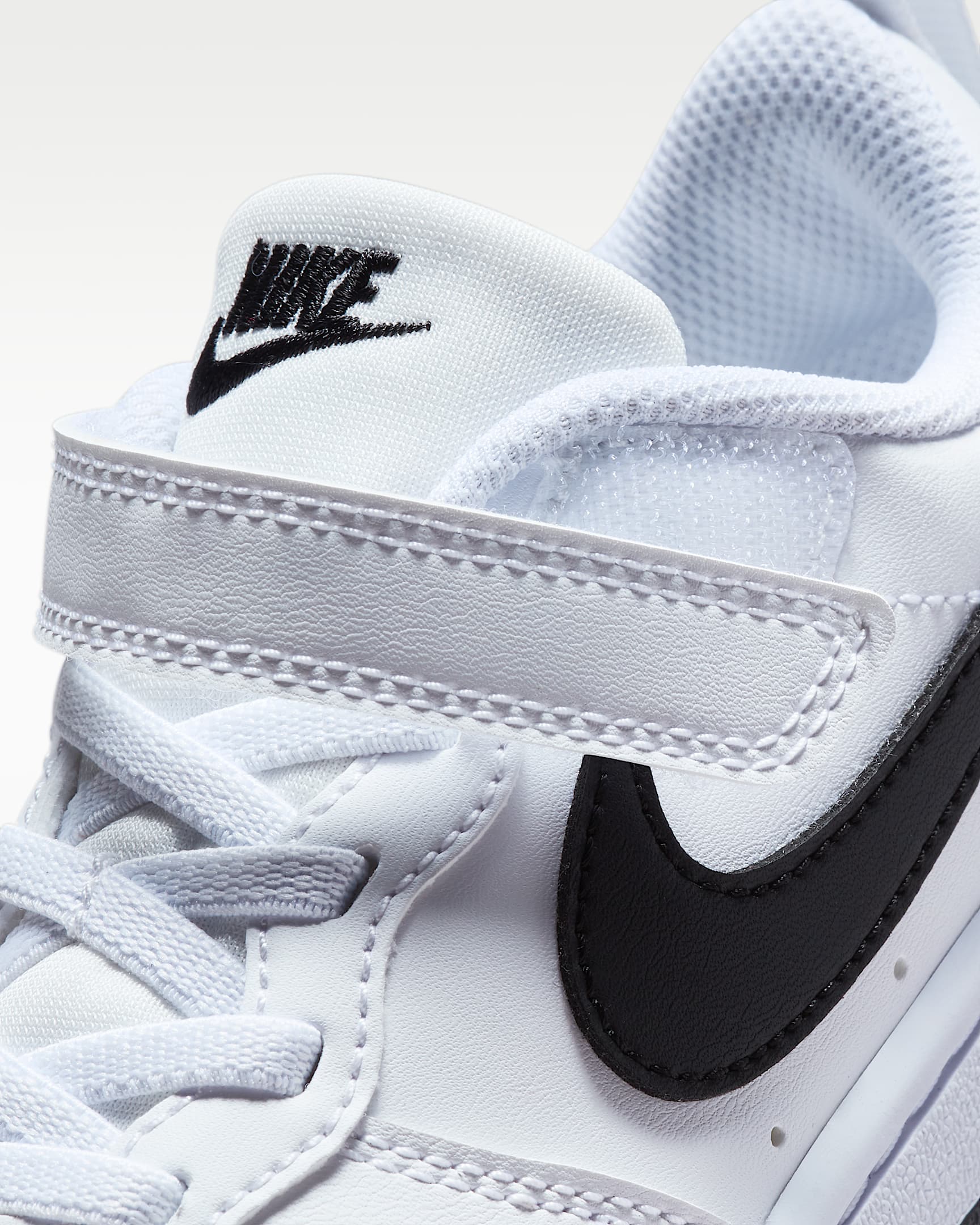 Nike Court Borough Low Recraft Younger Kids' Shoes - White/Black