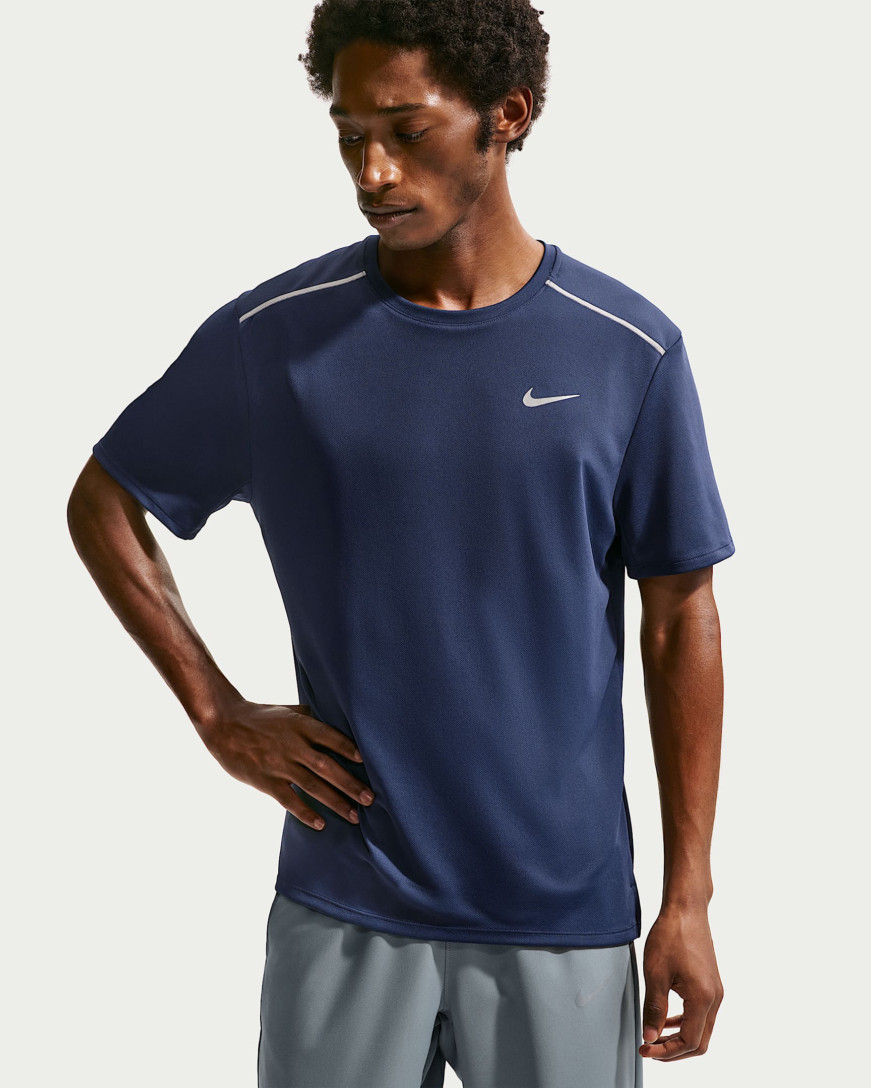 Nike Miler Men's Dri-FIT Short-Sleeve Running Top - Midnight Navy/Obsidian