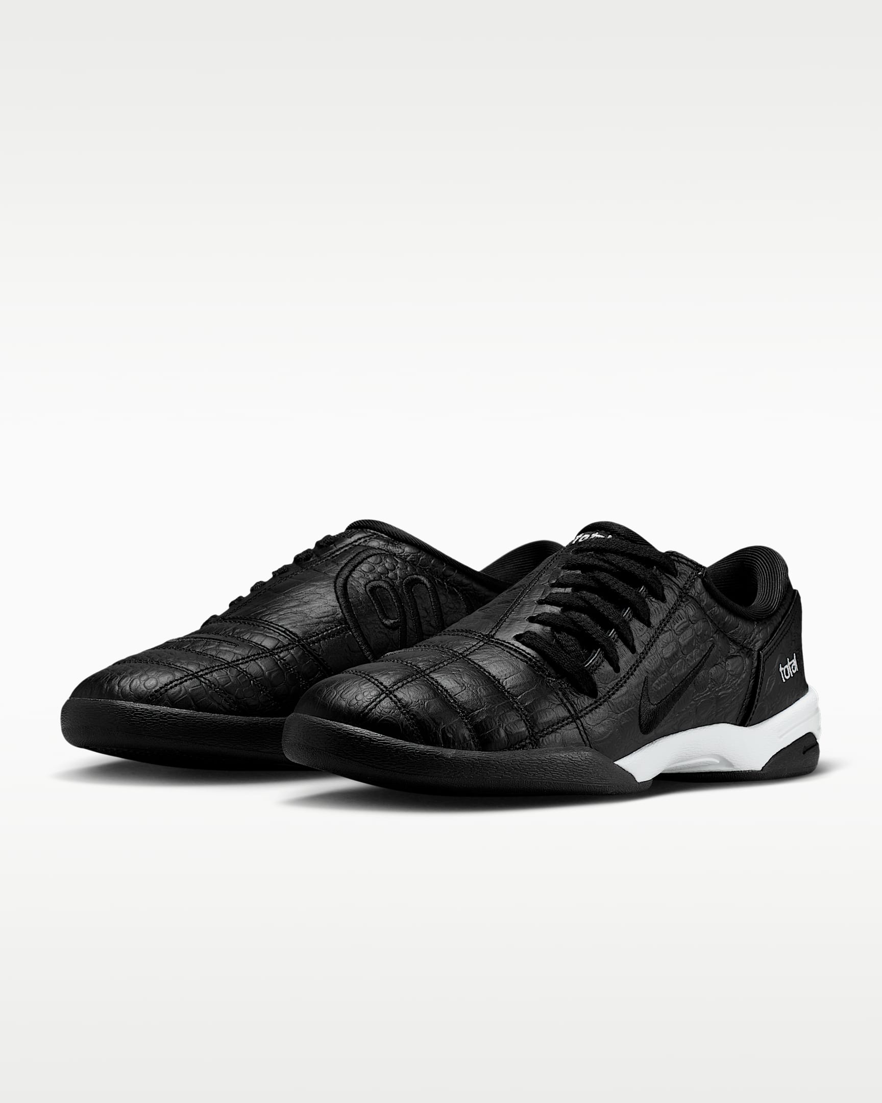 Γυναικεία παπούτσια Nike Total 90 - Μαύρο/Λευκό/Μαύρο