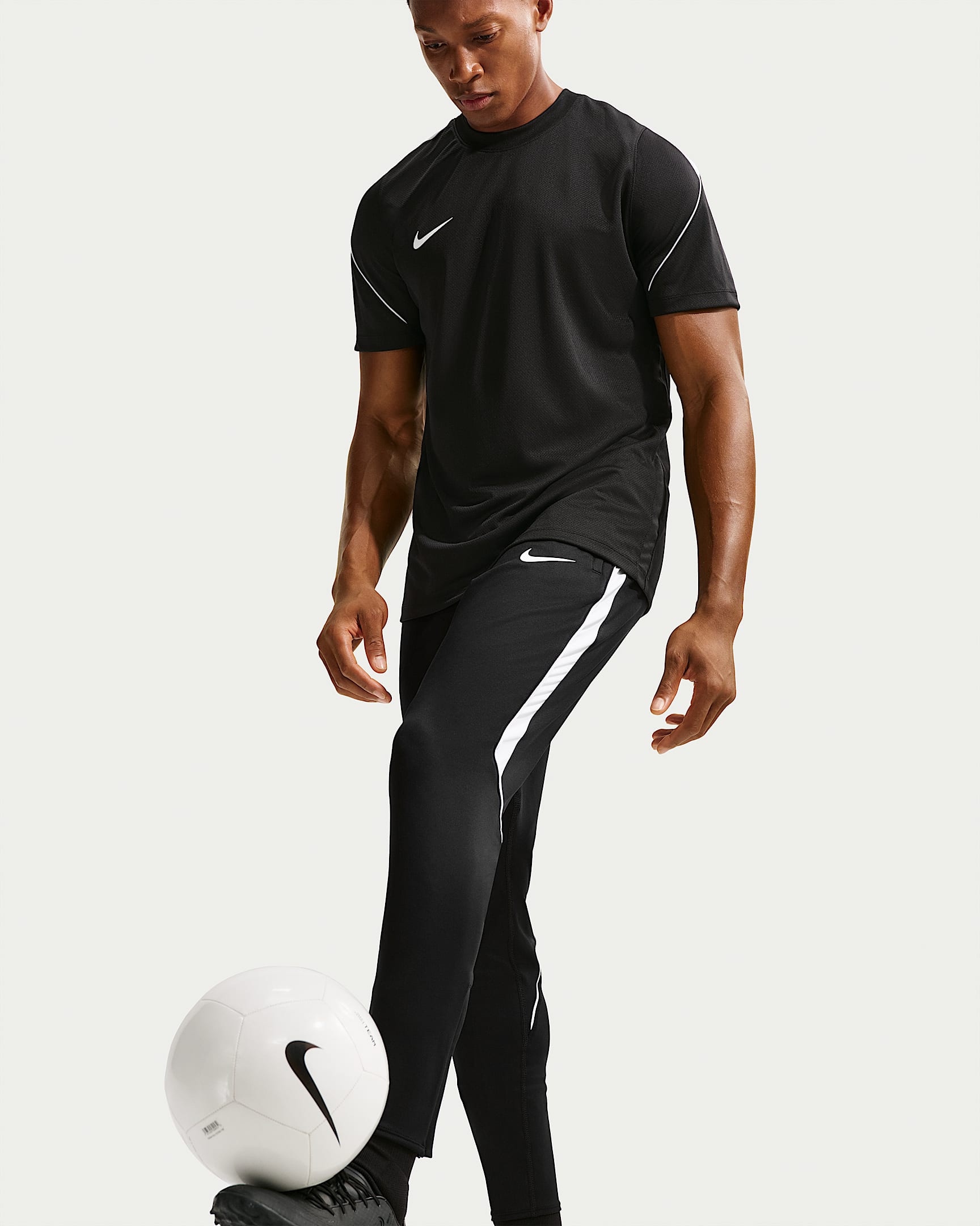 Pantaloni da calcio Dri-FIT Nike Strike – Uomo - Nero/Bianco/Bianco/Bianco