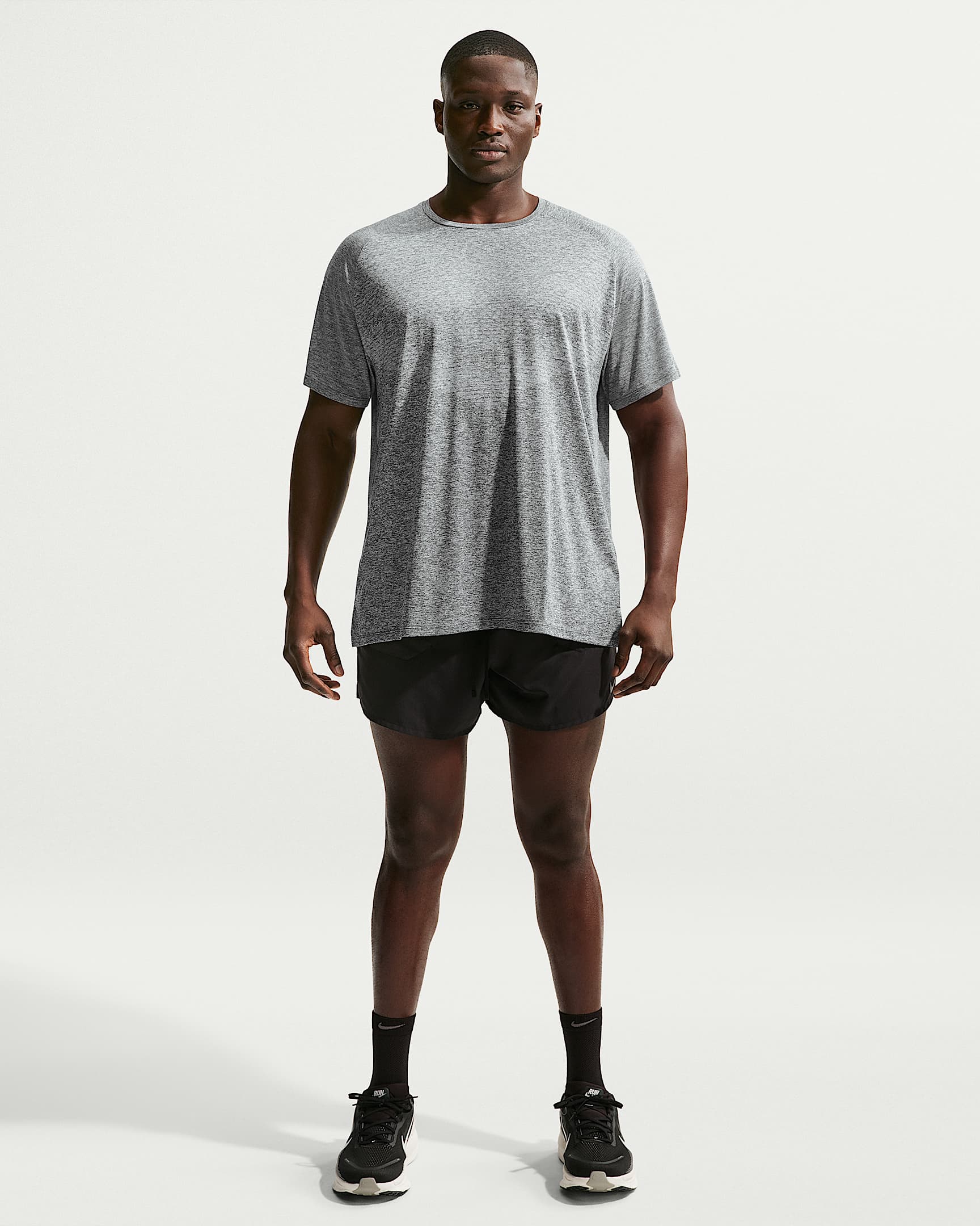 Nike Stride Men's Dri-FIT ADV Short-Sleeve Running Top - Smoke Grey/Heather