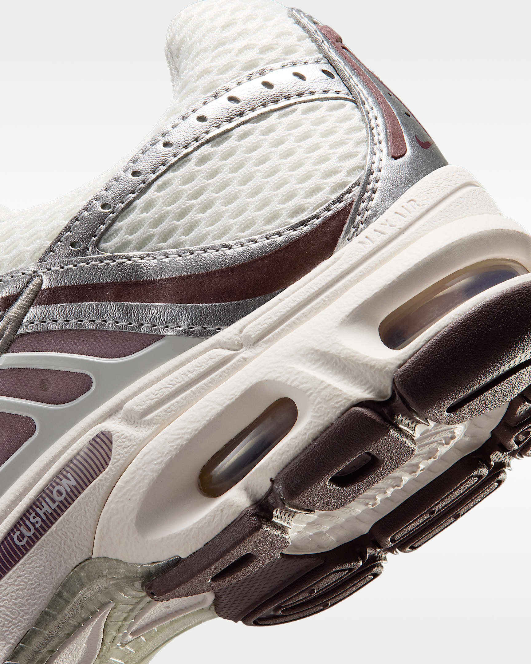 Nike Air Max Moto 2K Women's Shoes - Phantom/Metallic Silver/Particle Pink/Tattoo