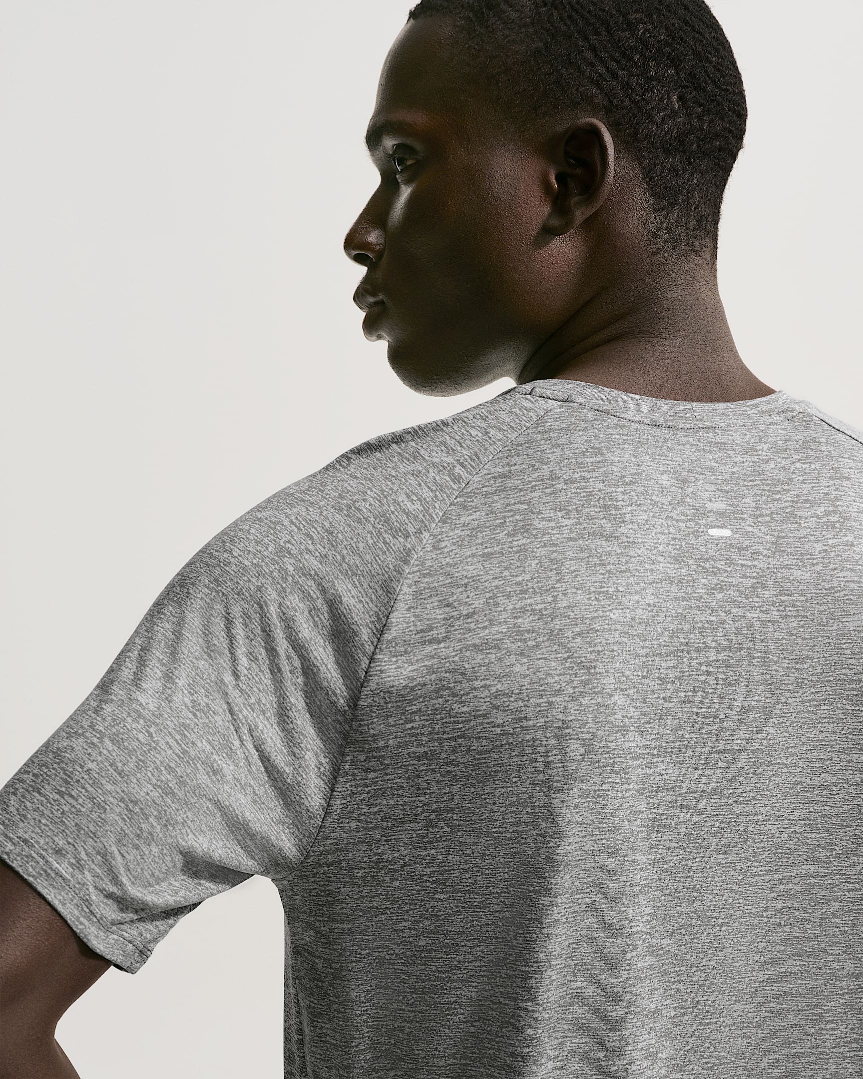 Nike Stride Men's Dri-FIT ADV Short-Sleeve Running Top - Smoke Grey/Heather