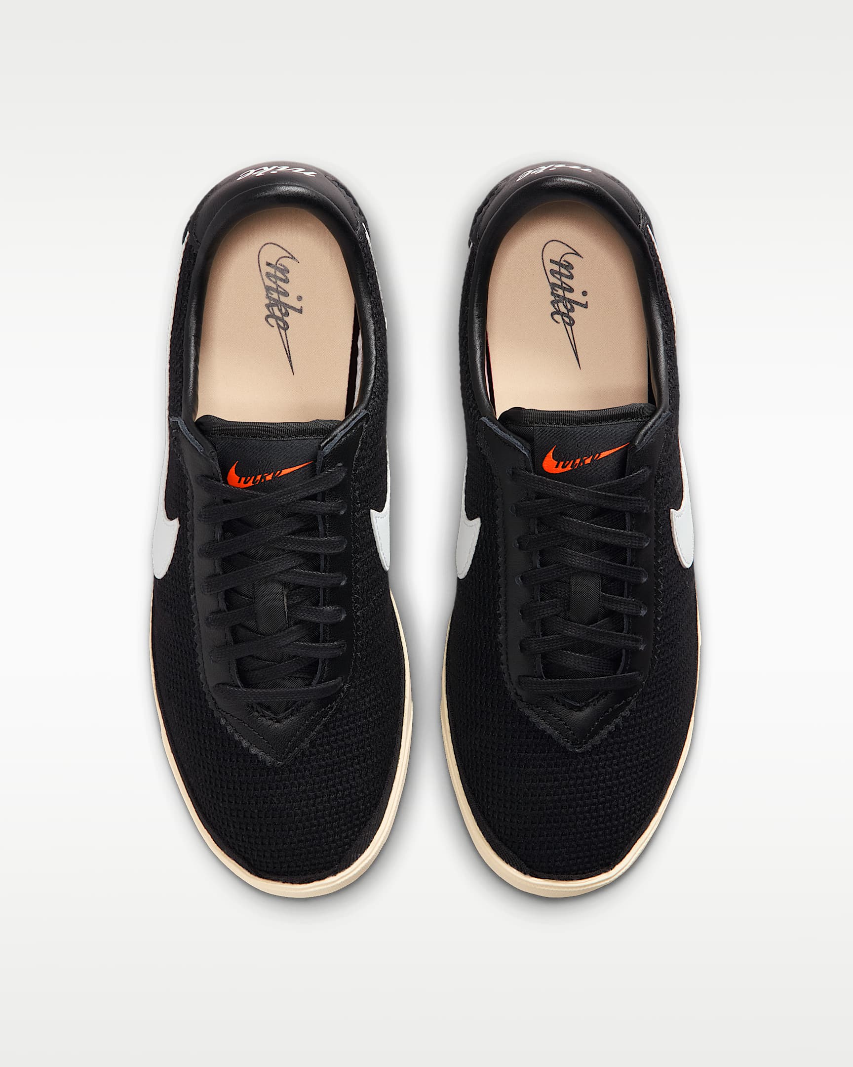 Nike Astrograbber Textile Women's Shoes - Black/Muslin/White