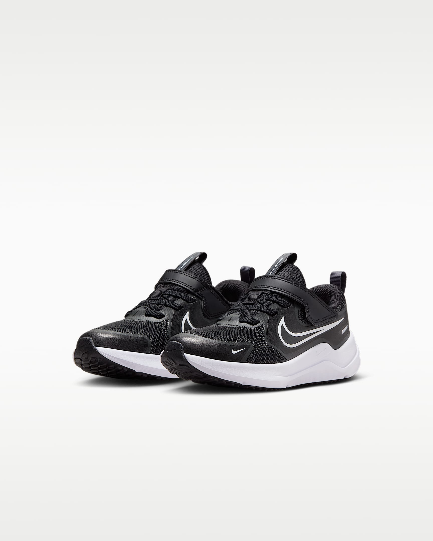 Nike Cosmic Runner cipő kisgyerekeknek - Fekete/Anthracite/Fehér