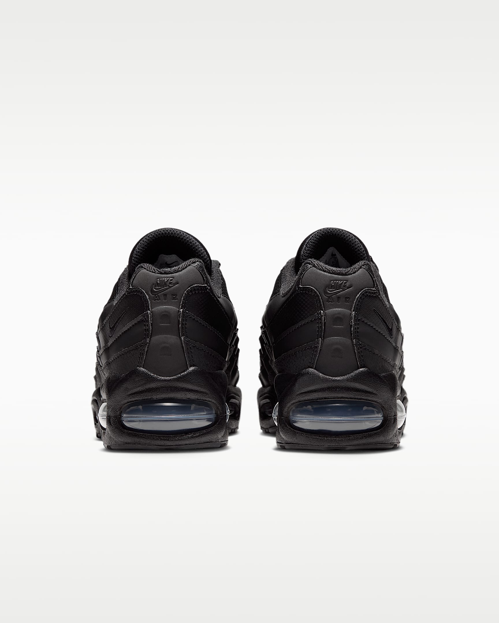 Nike Air Max 95 Essential Older Kids' Shoes - Black/Black/Anthracite/Black