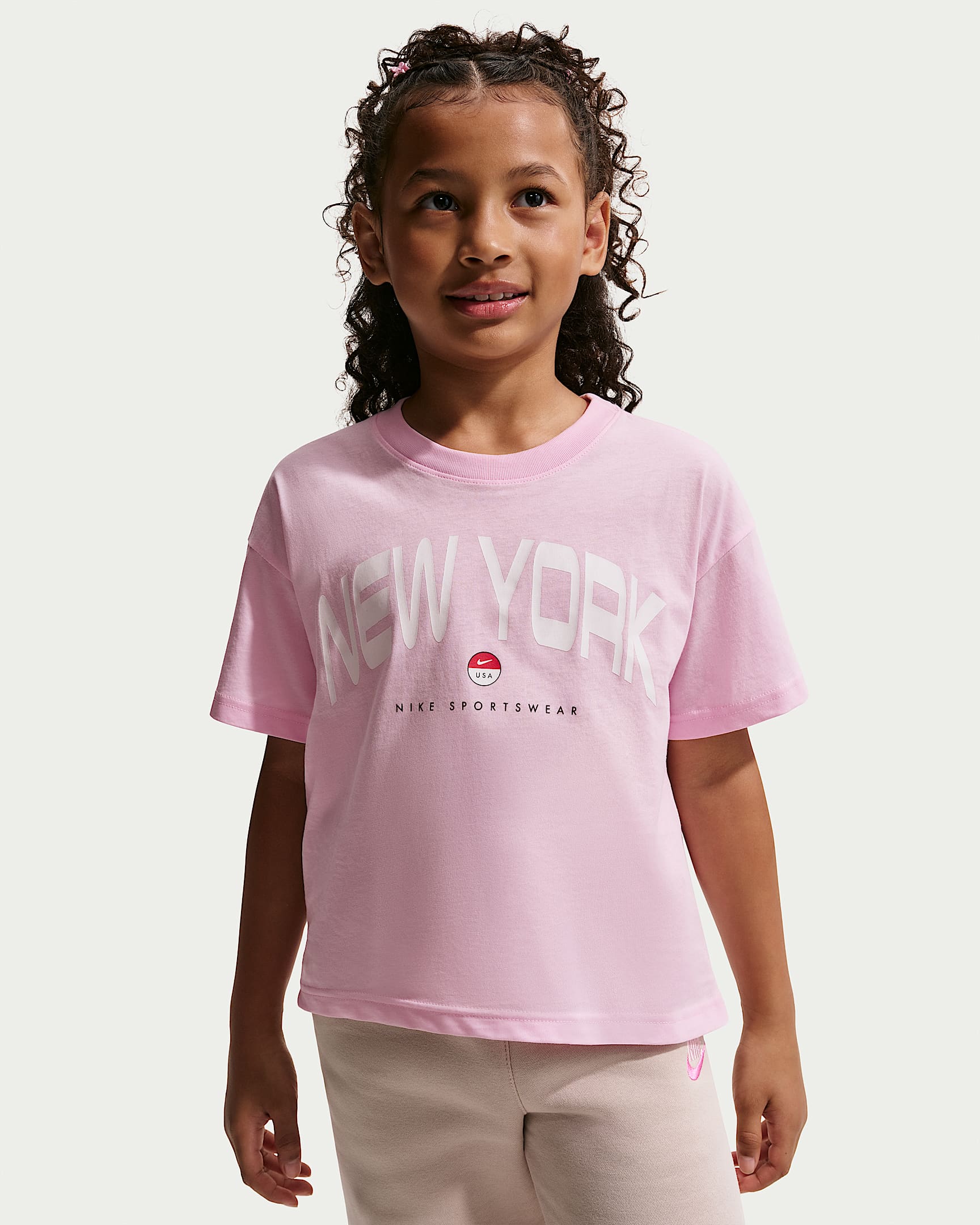 Nike Sportswear-T-shirt til større børn (piger) - Pink Foam