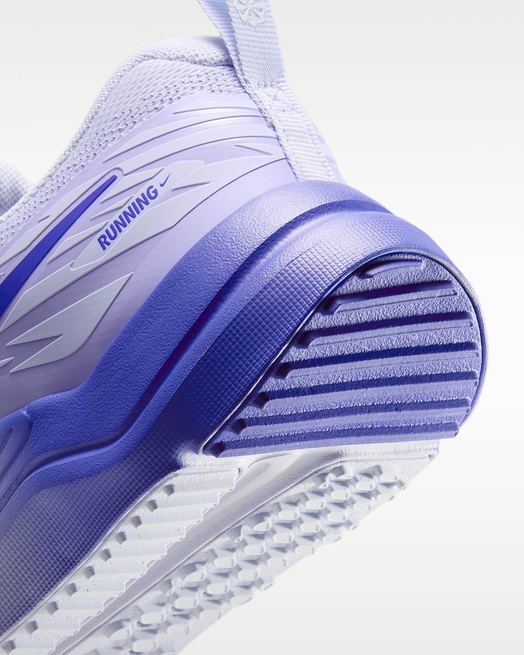 Nike Cosmic Runner Big Kids' Running Shoes - Palest Purple/Purple Pulse/White/Persian Violet