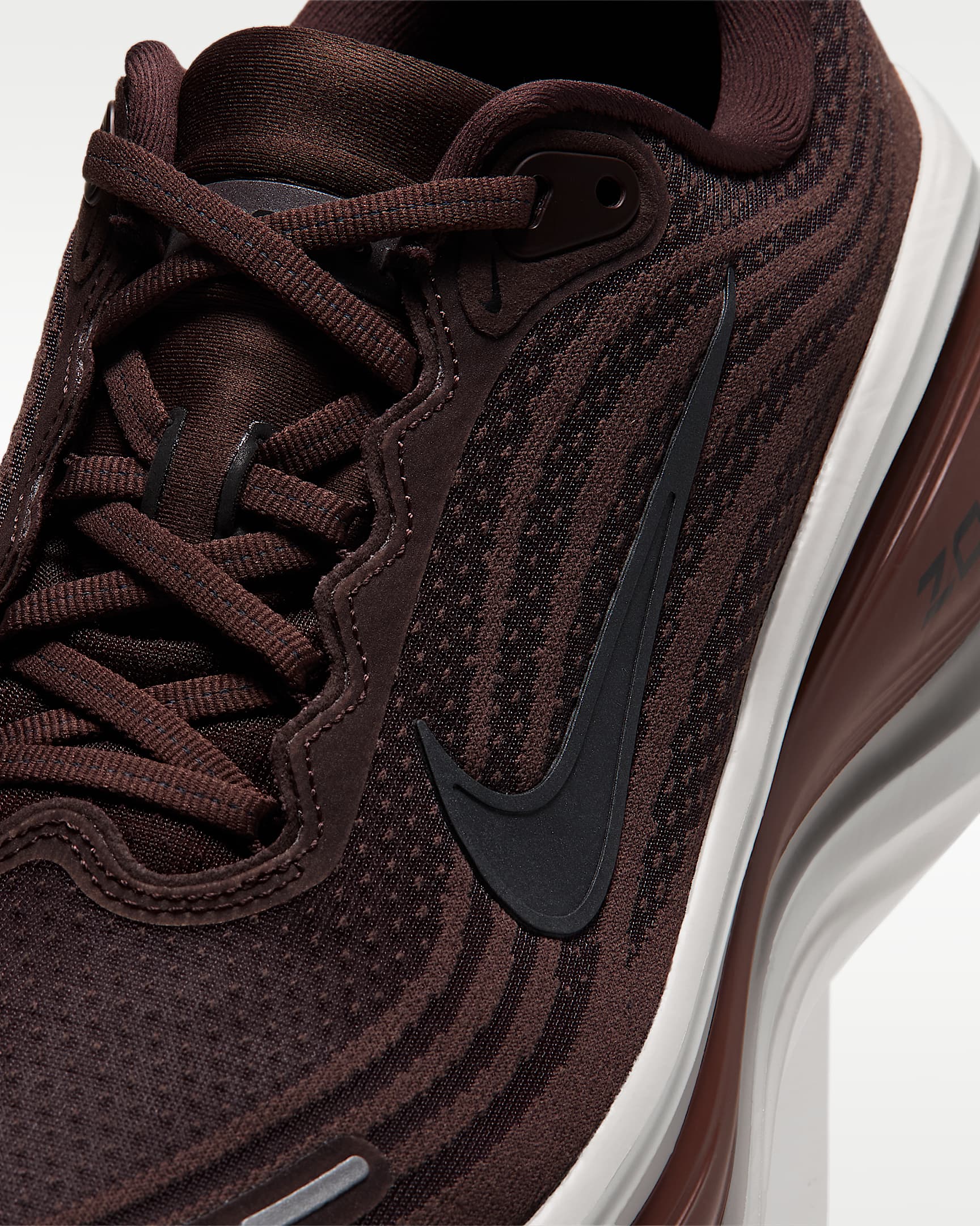 Nike Vomero Plus Men's Road Running Shoes - Baroque Brown/Phantom/Light Boulder/Black