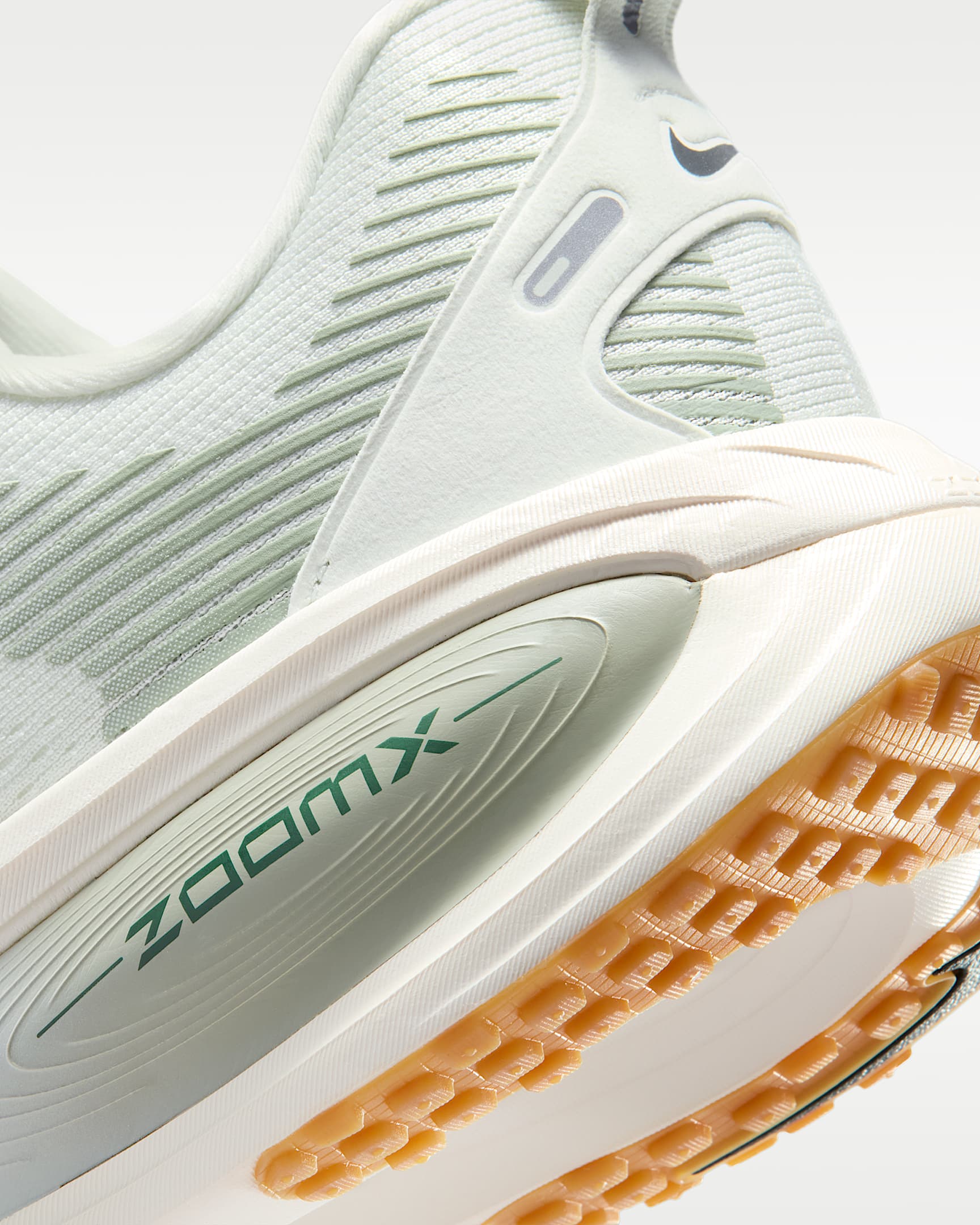 Nike Vomero 18 Men's Road Running Shoes - Spruce Aura/Jade Horizon/Light Silver/Black Spruce