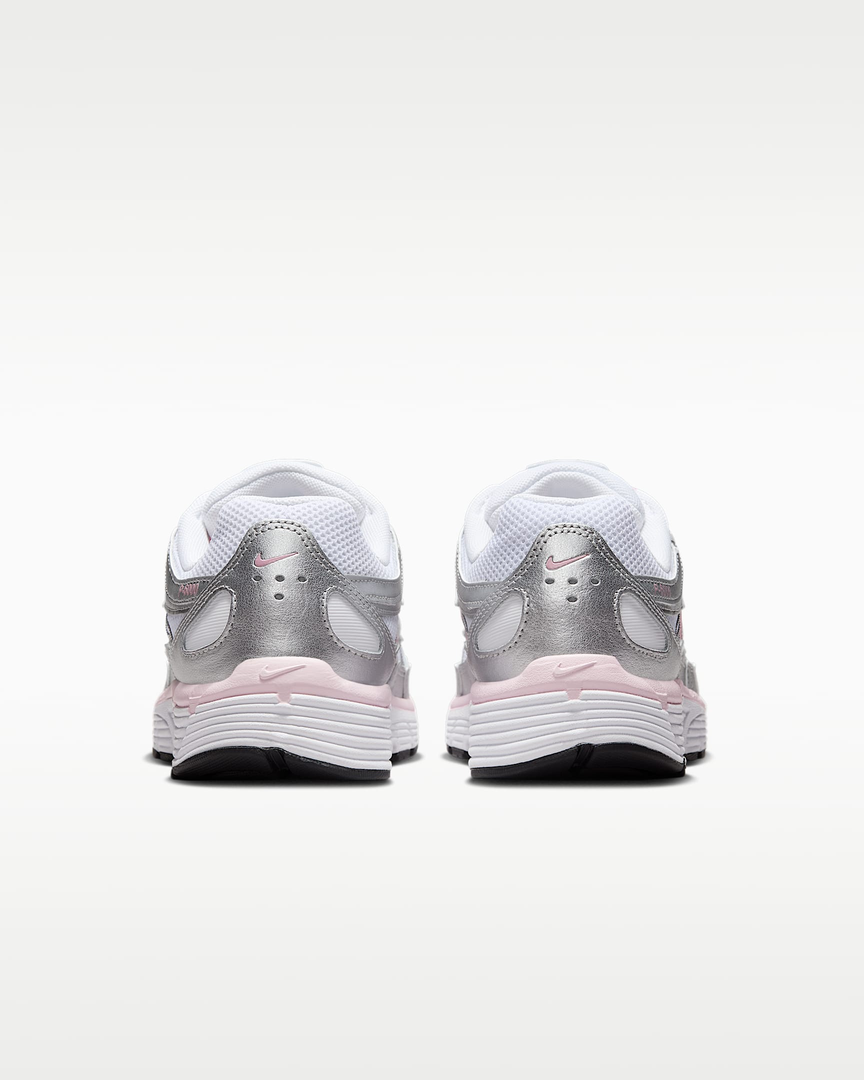 Nike P-6000 női cipő - Fehér/Elemental Pink/Fekete/Metallic Silver
