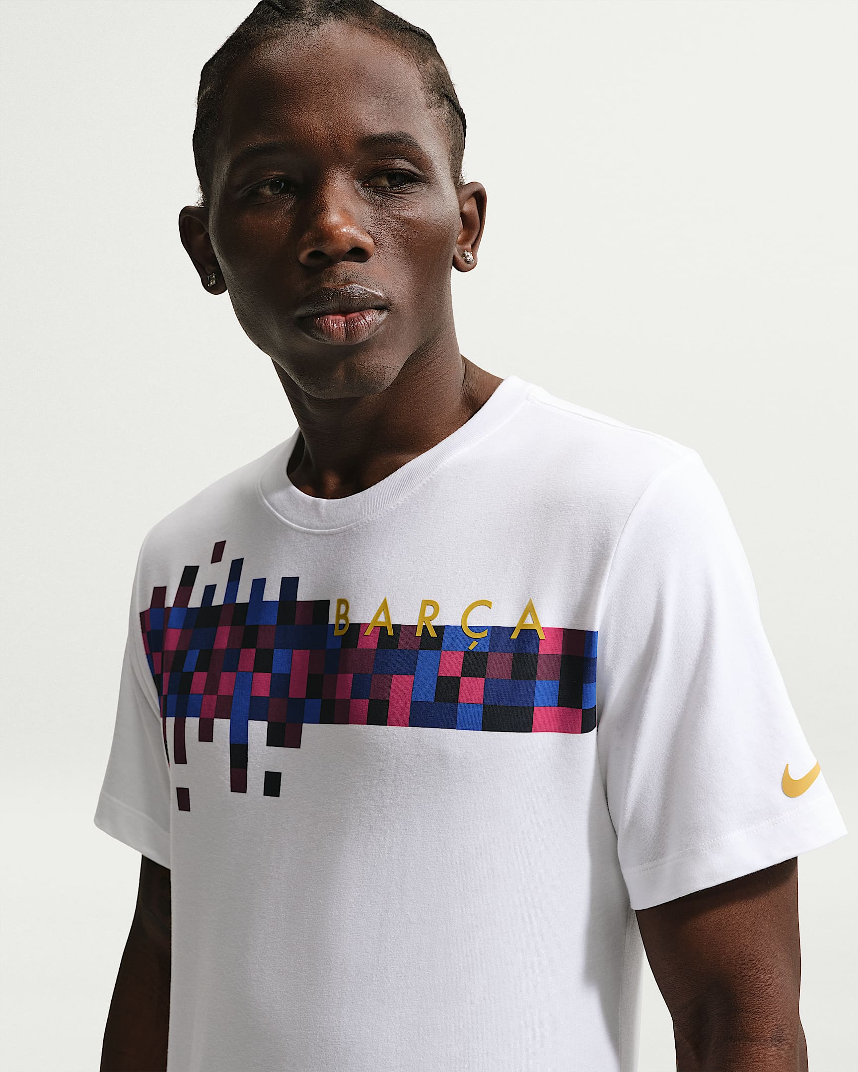 FC Barcelona Men's Nike Soccer T-Shirt - White