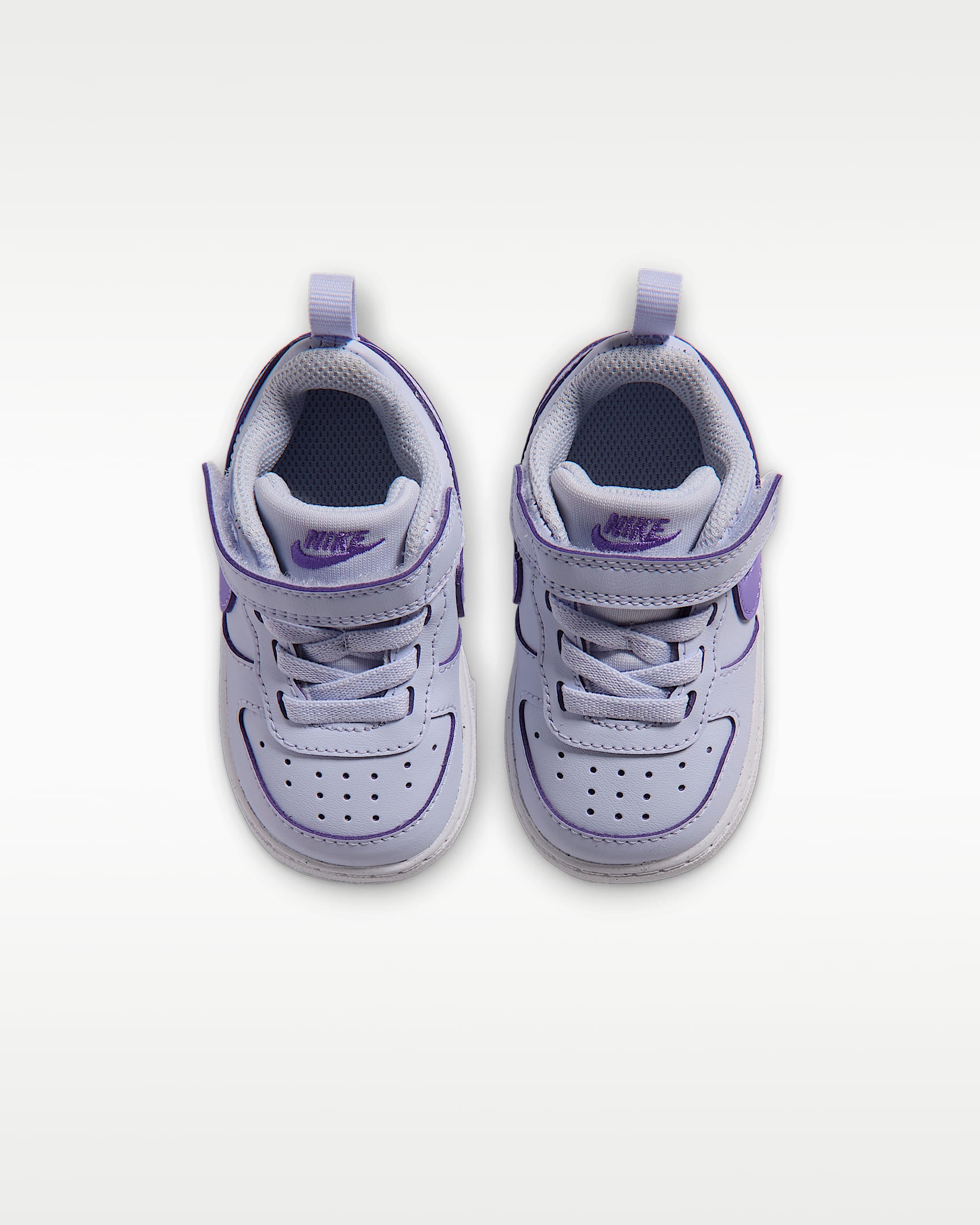 Tenis Nike para bebé e infantil Court Borough Low - Morado muy pálido/Blanco/Uva acción