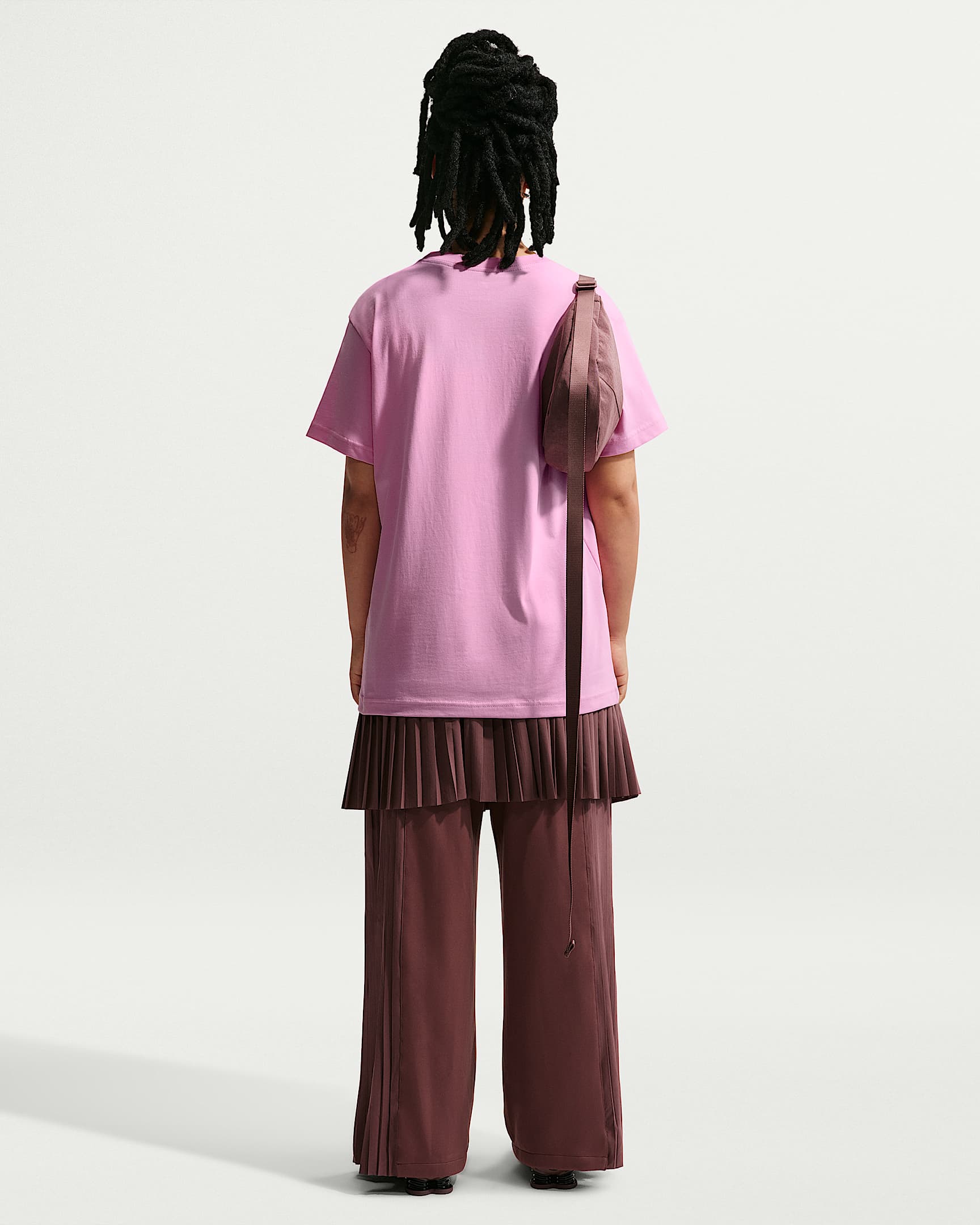 Playera oversized para mujer Nike Sportswear Classic - Rosa amanecer