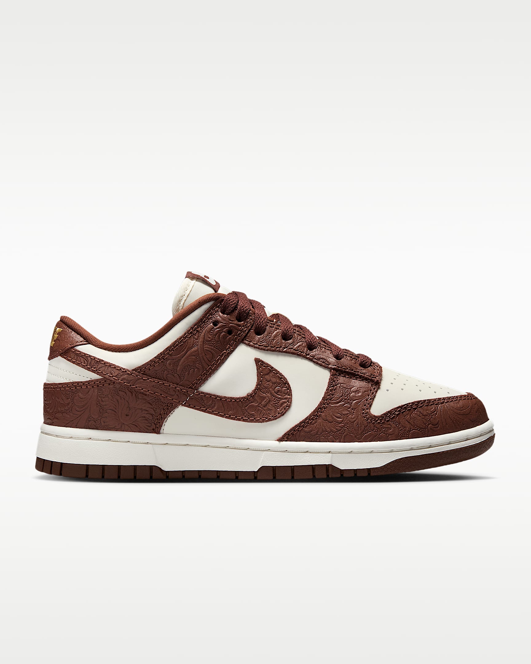 Nike Dunk Low Women's Shoes - Sail/Sail/Metallic Gold/Fauna Brown