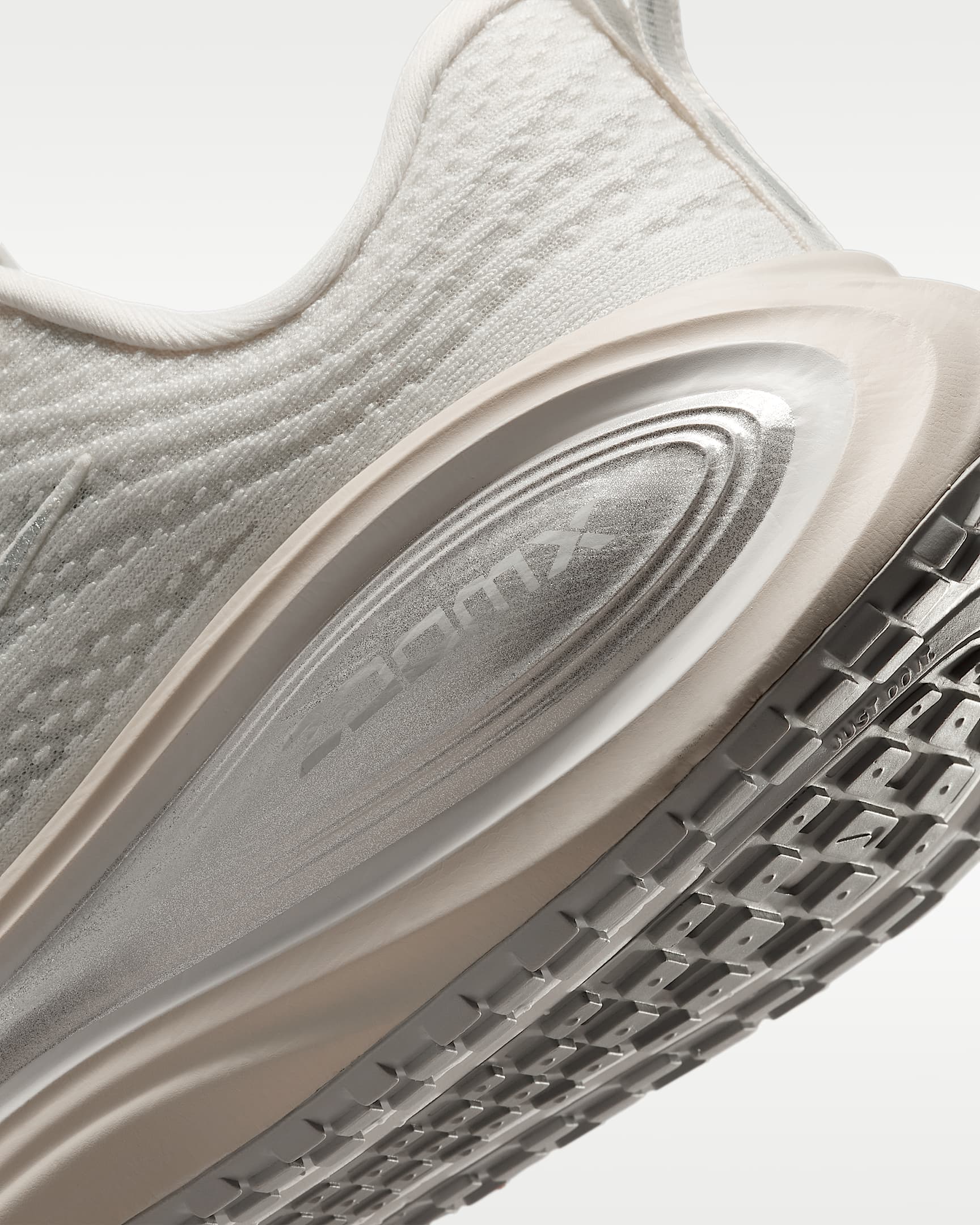 Nike Vomero Plus SE Women's Road Running Shoes - Phantom/Grey Fog/Light Smoke Grey/Summit White