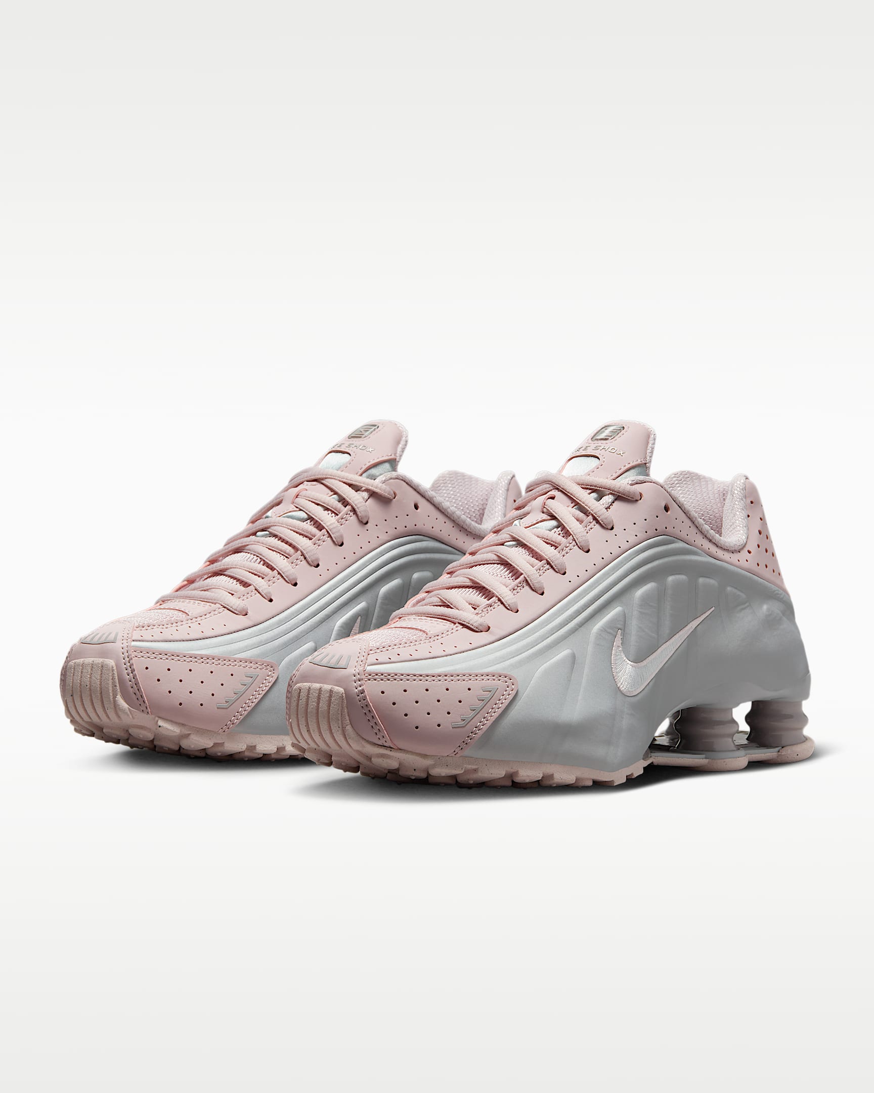 Tenis para mujer Nike Shox R4 - Rosa ligero/Platino metalizado