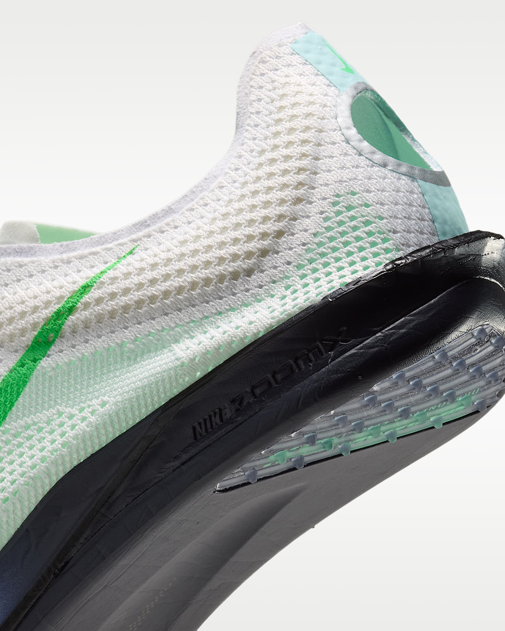 Spikes para carreras de fondo Nike Dragonfly 2 Elite - Blanco cumbre/Aluminio/Rosa atómico/Verde eléctrico