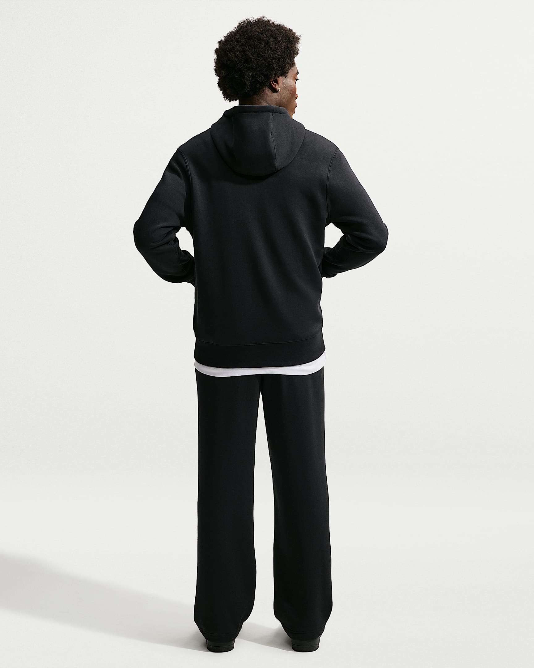 Felpa pullover in fleece con cappuccio Nike Club – Uomo - Nero/Nero/Argento metallizzato