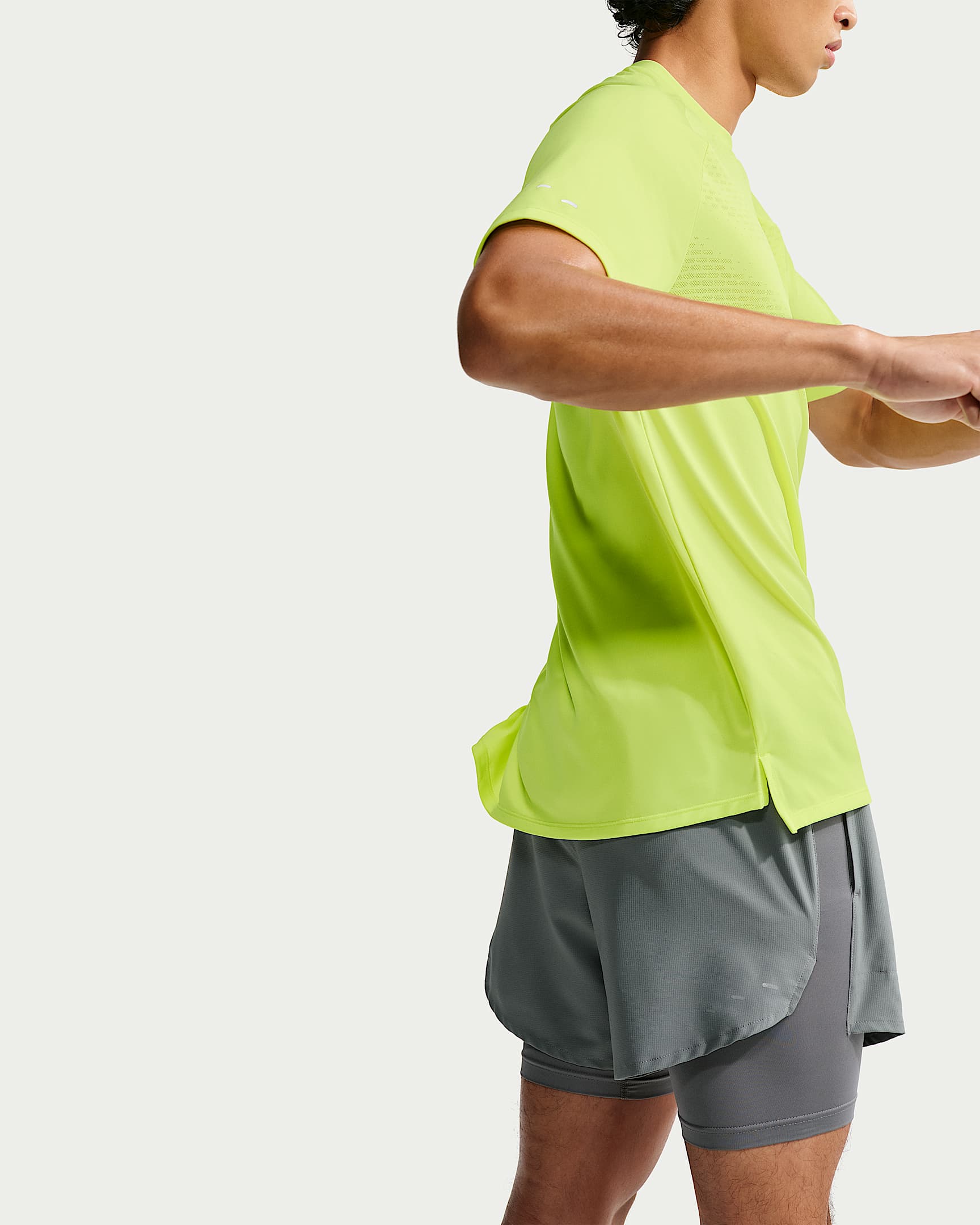 Nike Stride Men's Dri-FIT ADV Short-Sleeve Running Top - Light Lemon Twist