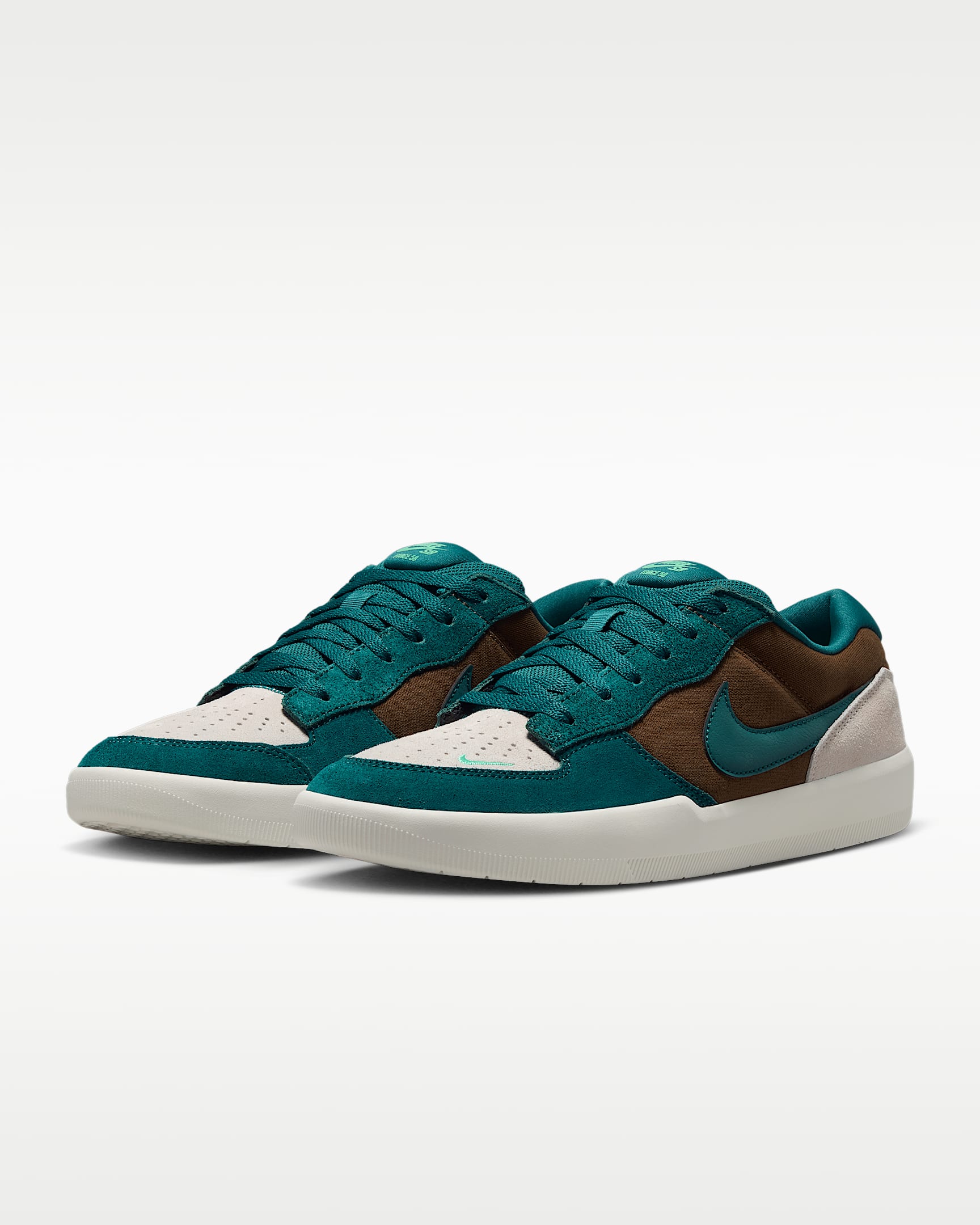 Nike SB Force 58 Skate Shoes. Nike CA