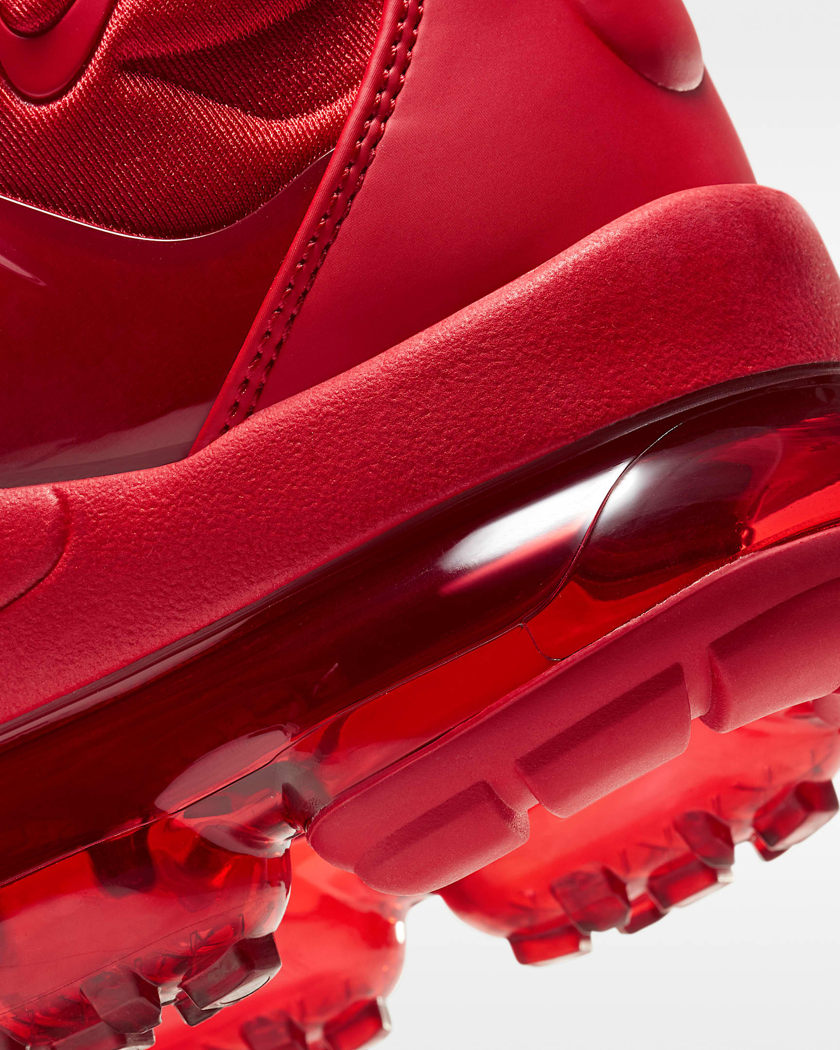 Nike Air VaporMax Plus Men's Shoe - University Red/University Red