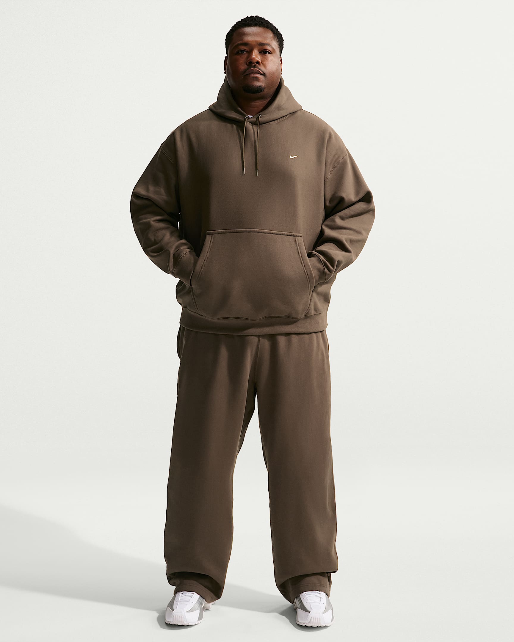 Nike Solo Swoosh Men's Pullover Hoodie - Dark Hazel/White