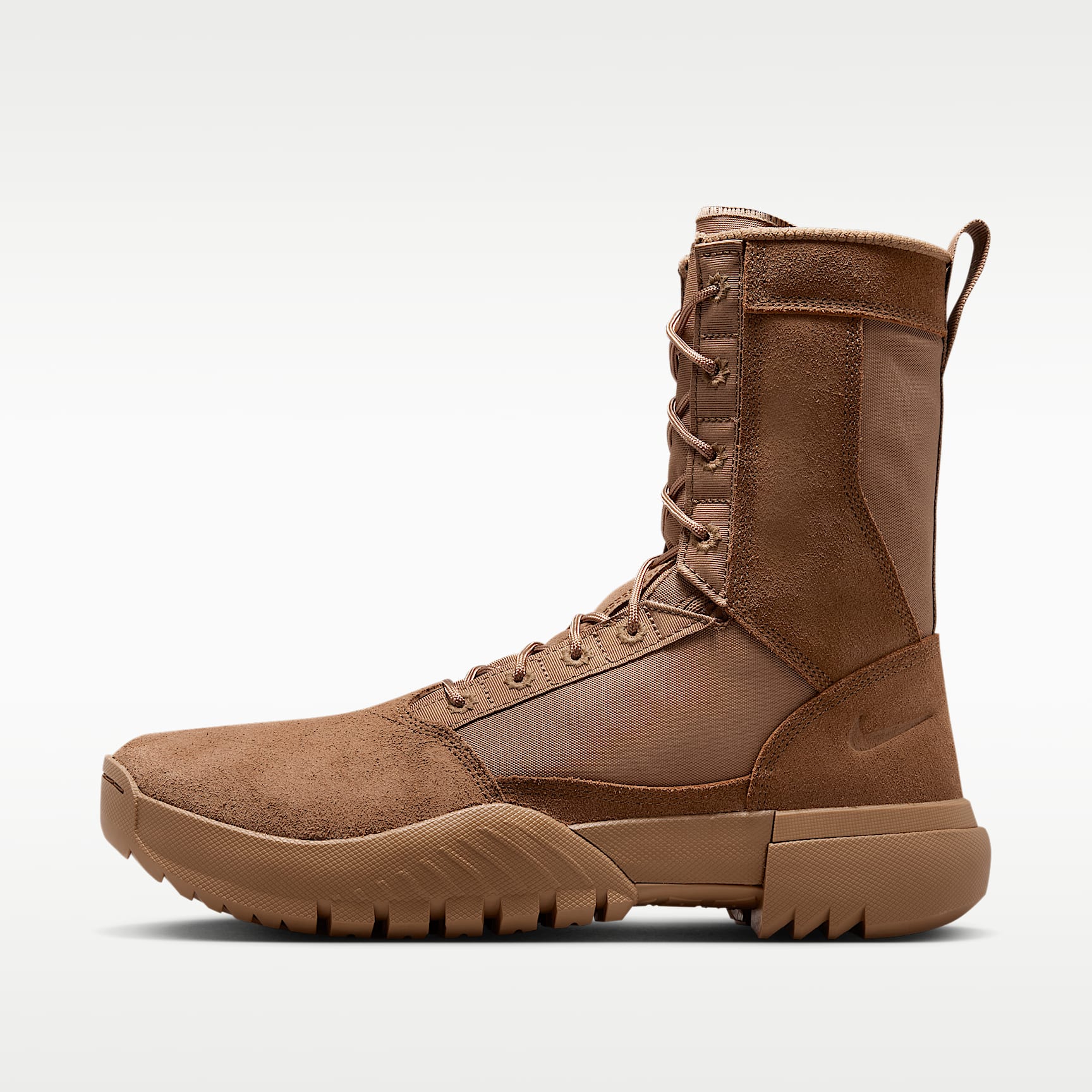 Nike SFB Air Field Ukiah 8" L