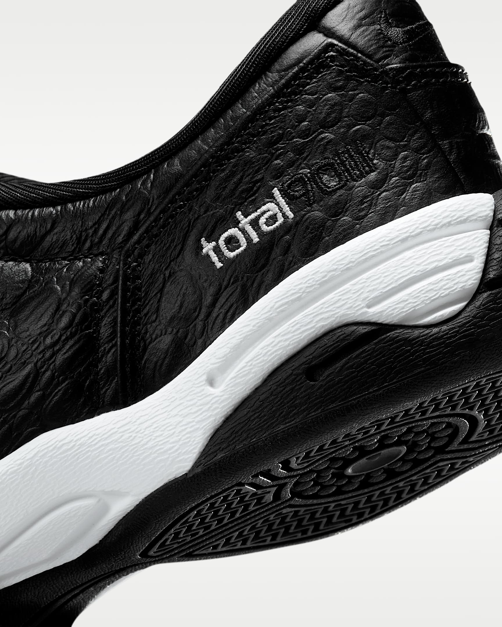 Γυναικεία παπούτσια Nike Total 90 - Μαύρο/Λευκό/Μαύρο