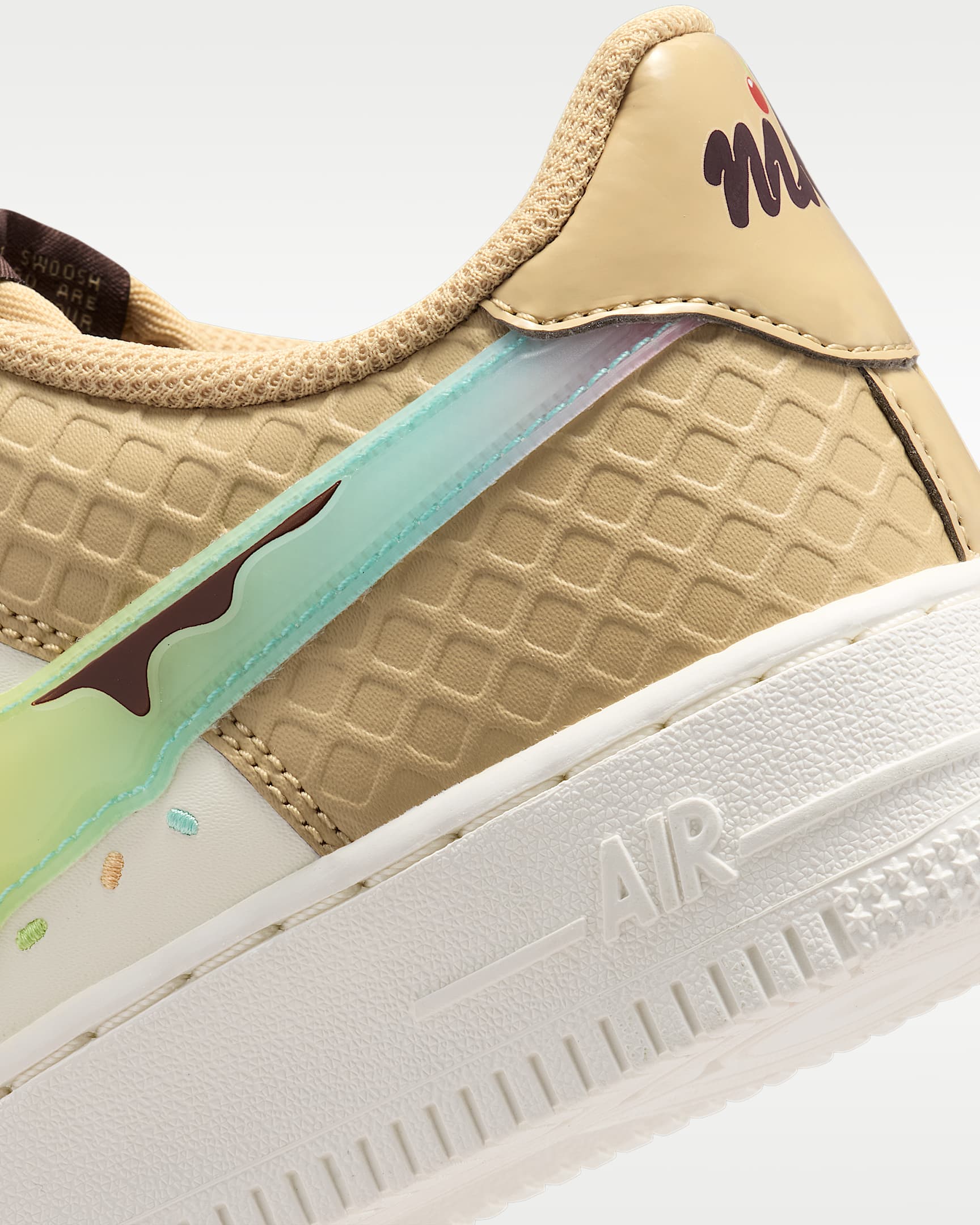 Tenis para niños grandes Nike Air Force 1 - Vela/Sésamo/Veneno limón/Multicolor