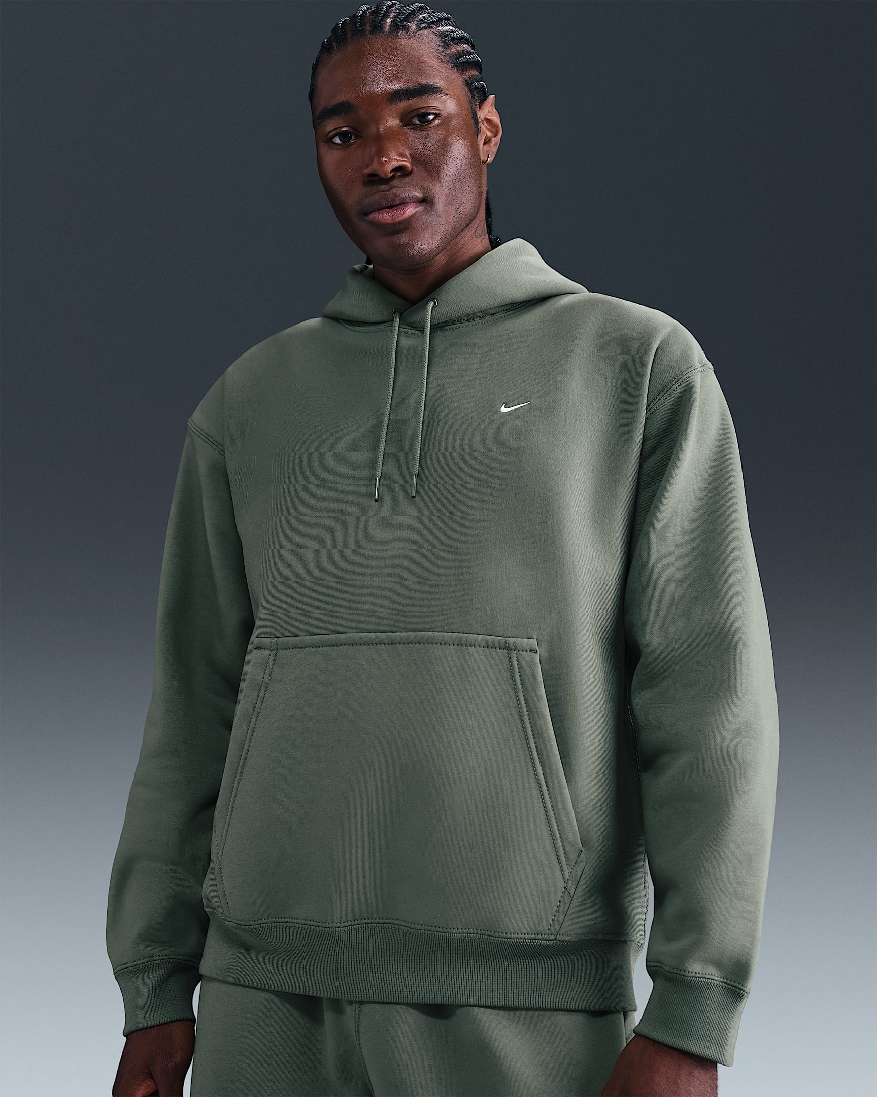 Nike Solo Swoosh Hoodie (Herren) - Clay Green/Clay Green/Weiß