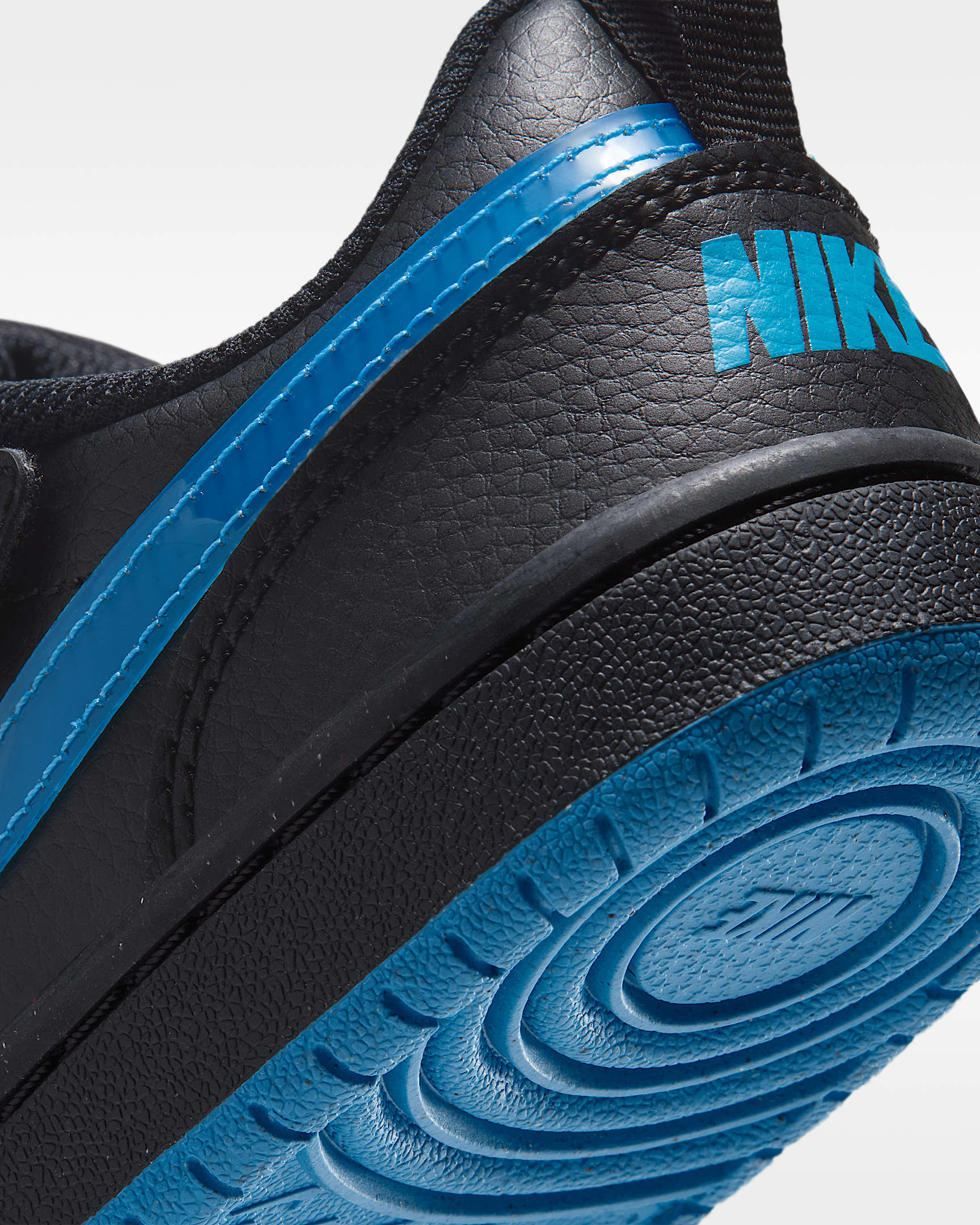 Layered Boots Nike Court Borough Low Younger Kids' Shoes. Nike NL