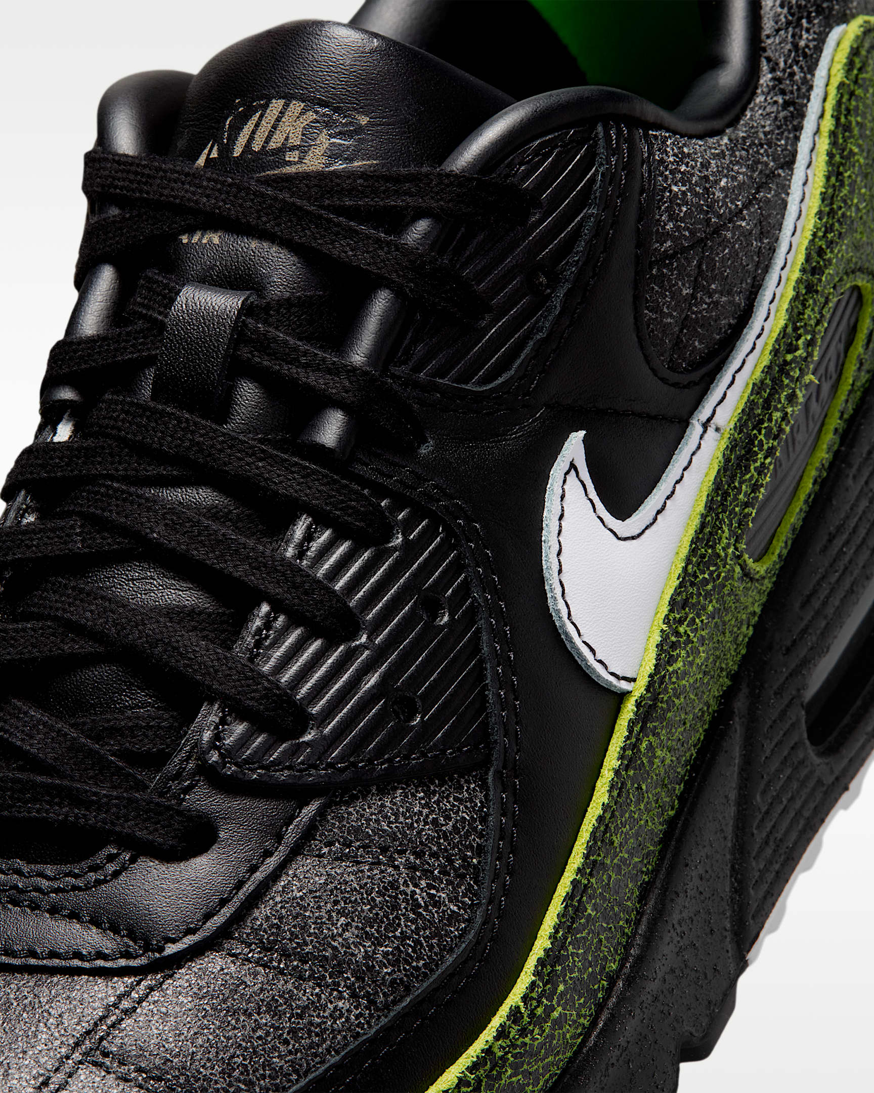 Tenis para hombre Nike Air Max 90 "Tiempo" - Negro/Negro/Verde voltaje/Blanco