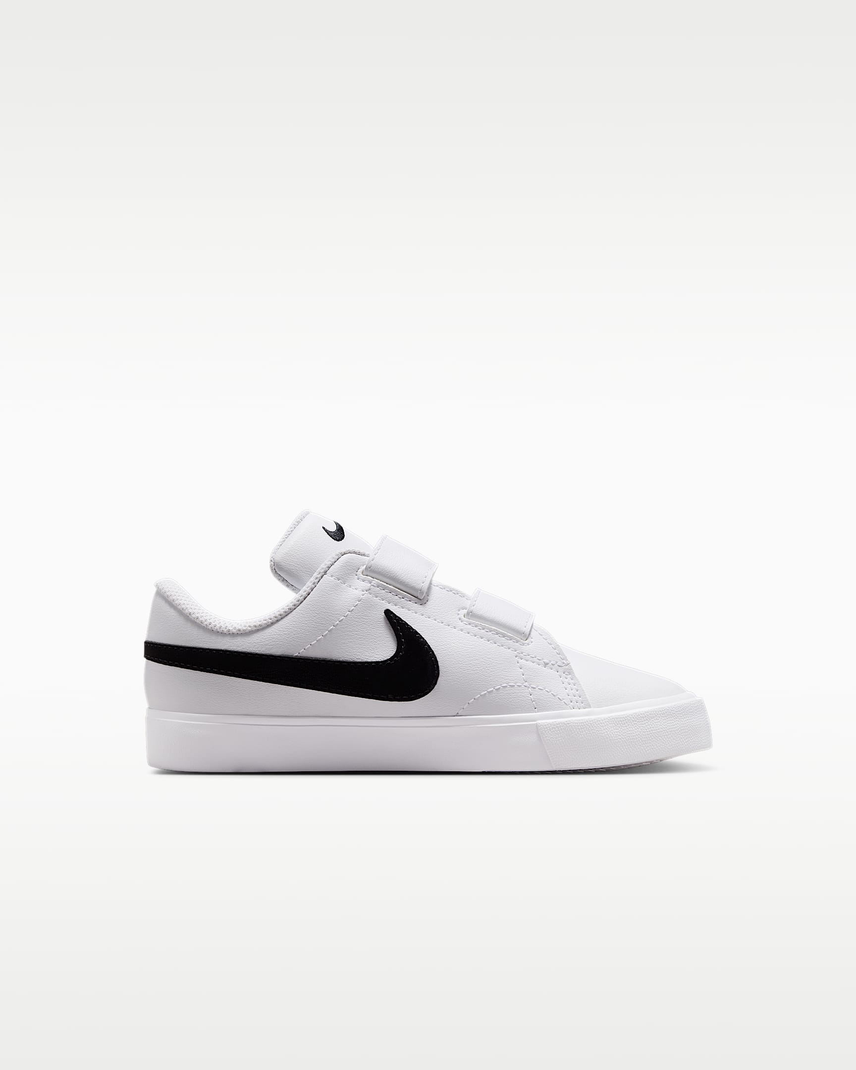 Nike Tennis Essential Younger Kids' Shoes - White/White/Black