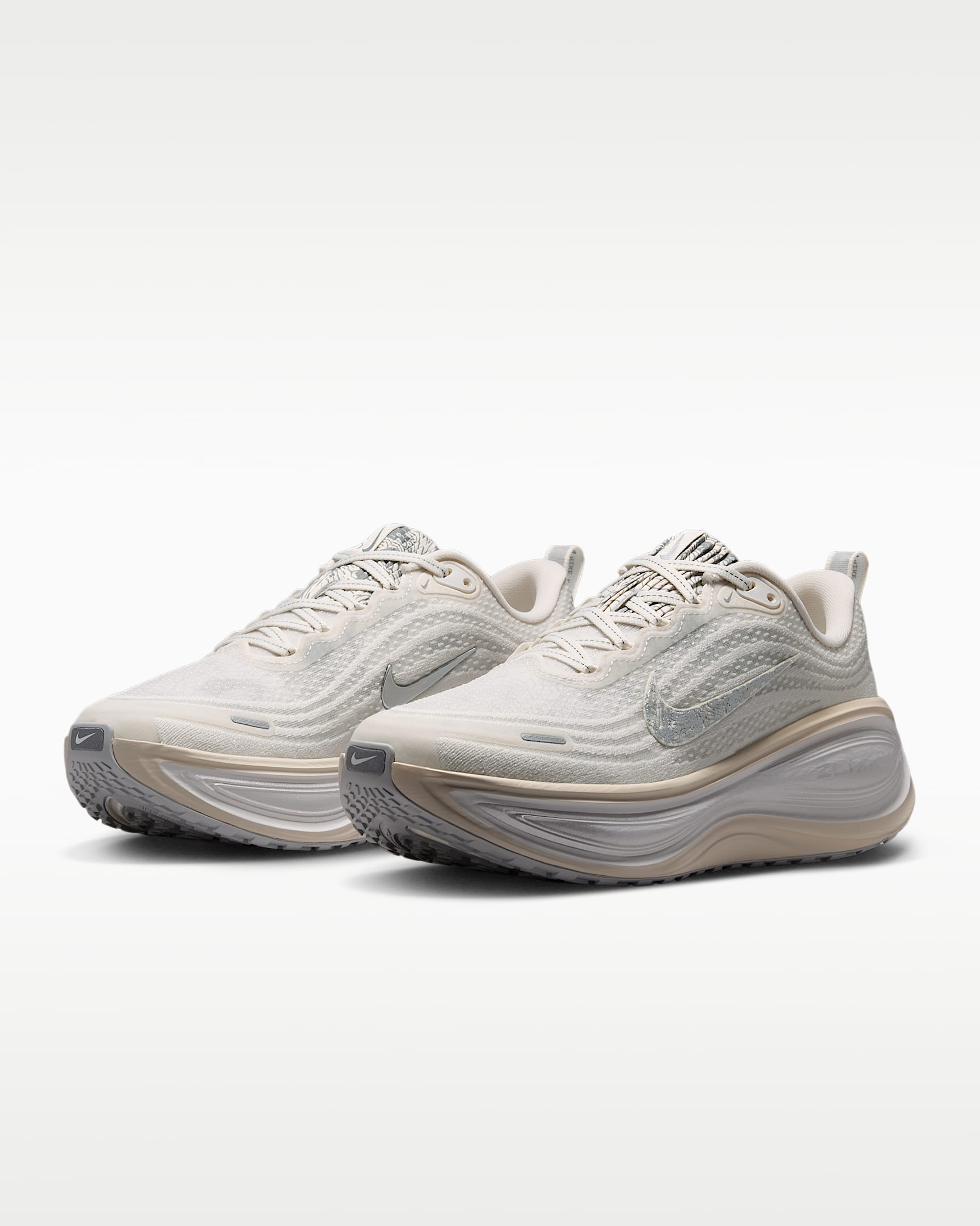 Nike Vomero Plus SE Women's Road Running Shoes - Phantom/Grey Fog/Light Smoke Grey/Summit White