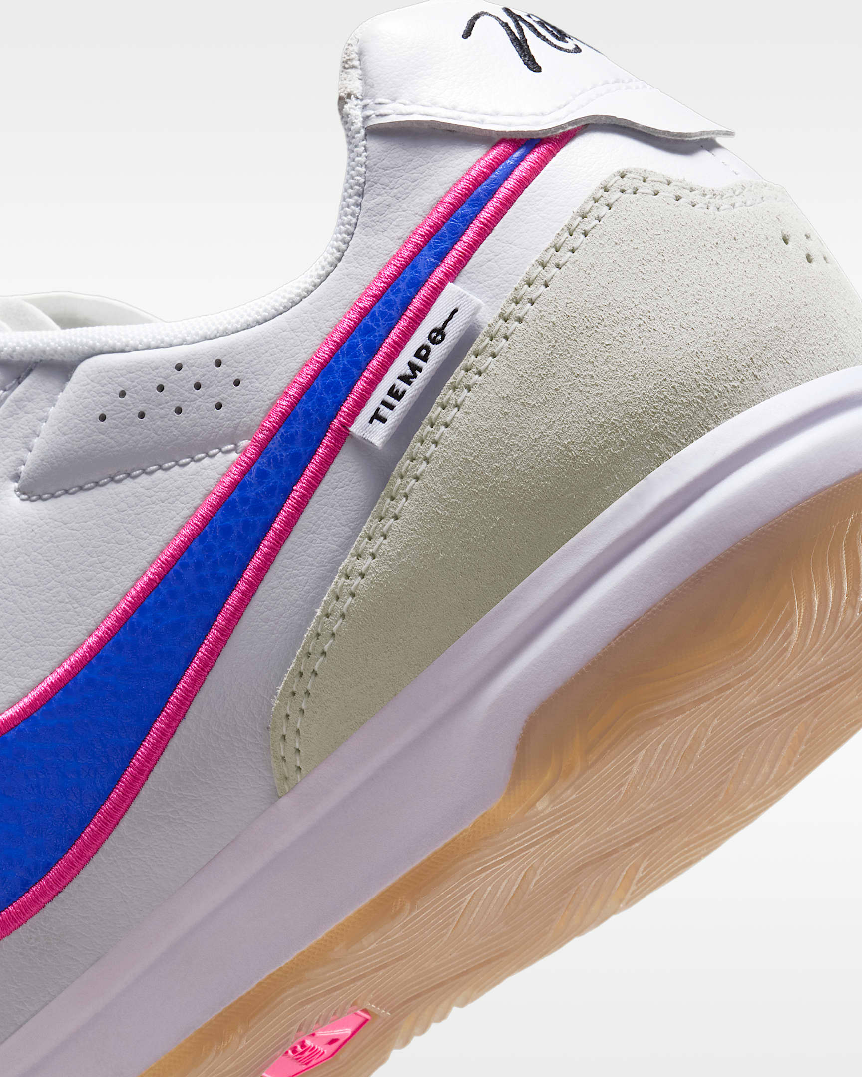Nike Tiempo Streetgato Indoor/Court Low-Top Football Shoes - White/Pink Blast/Racer Blue