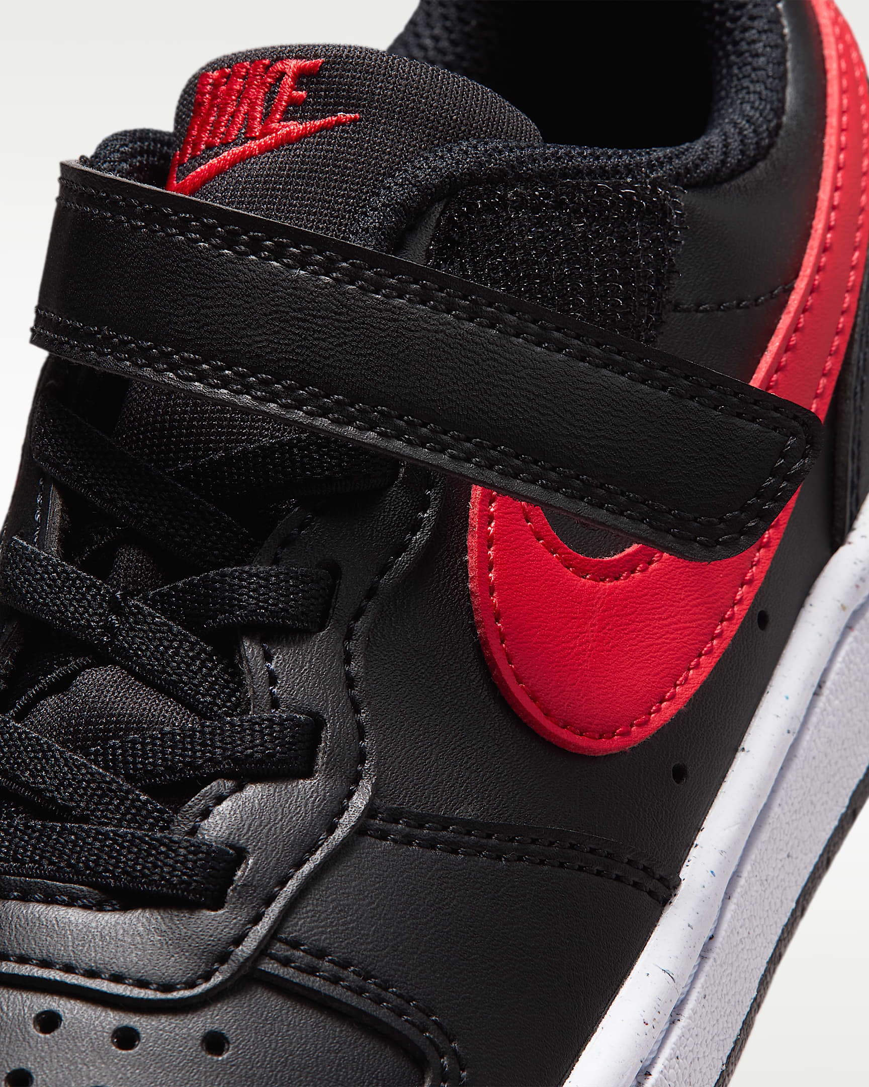 Nike Court Borough Low Recraft Younger Kids' Shoes - Black/White/University Red