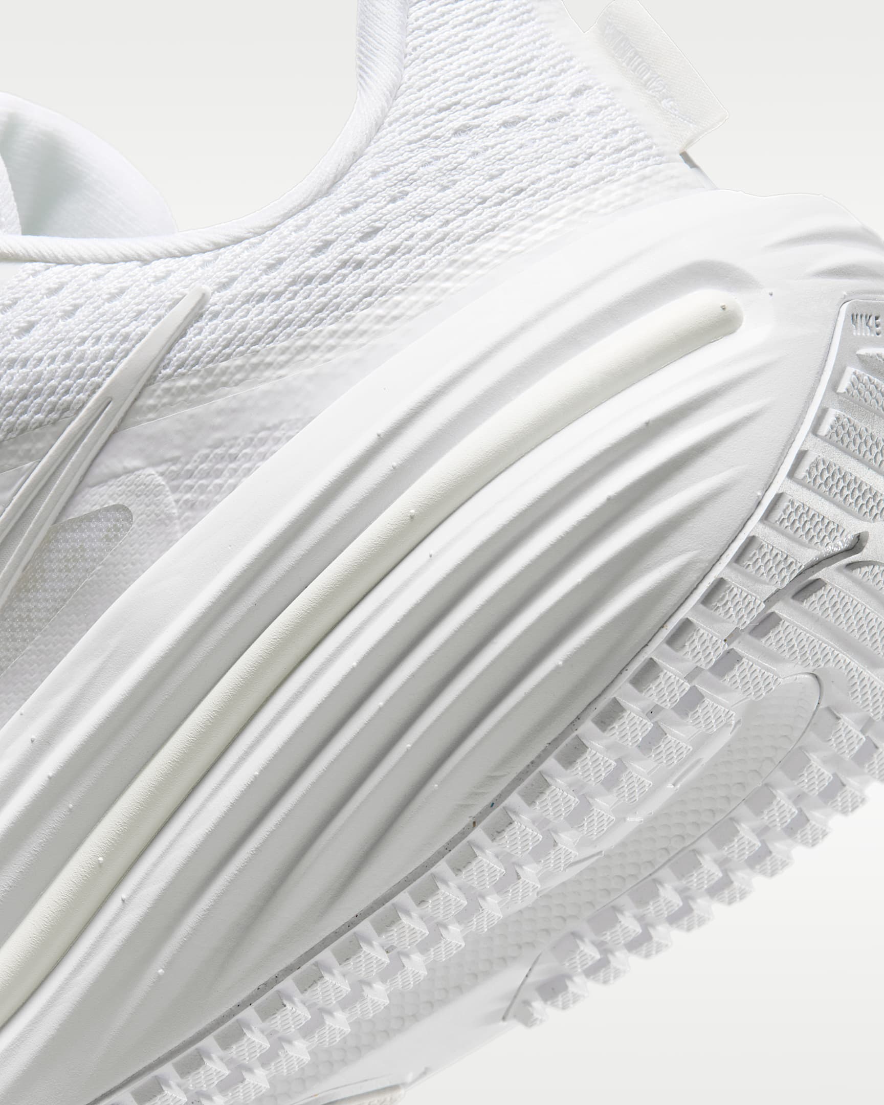 Nike Winflo 12 Women's Road Running Shoes - White/Summit White
