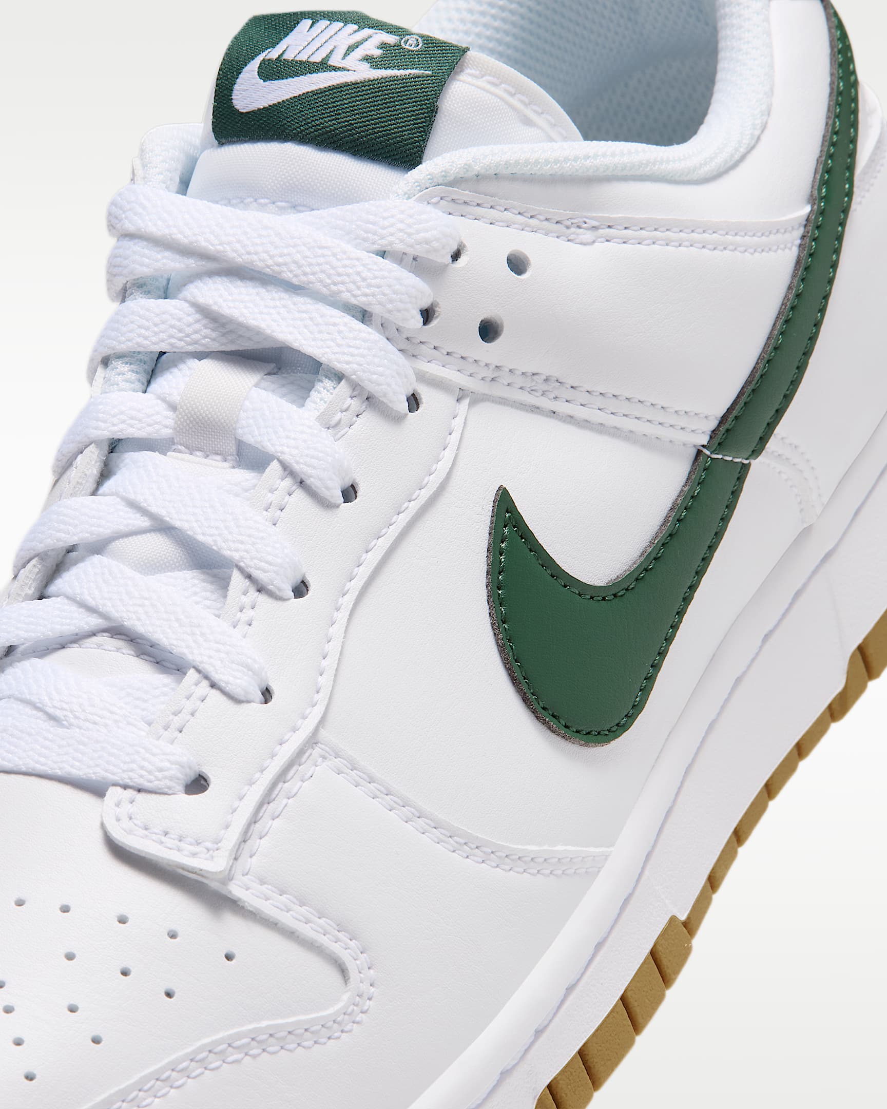 Nike Dunk Low Retro Men's Shoes - White/Gum Light Brown/Fir