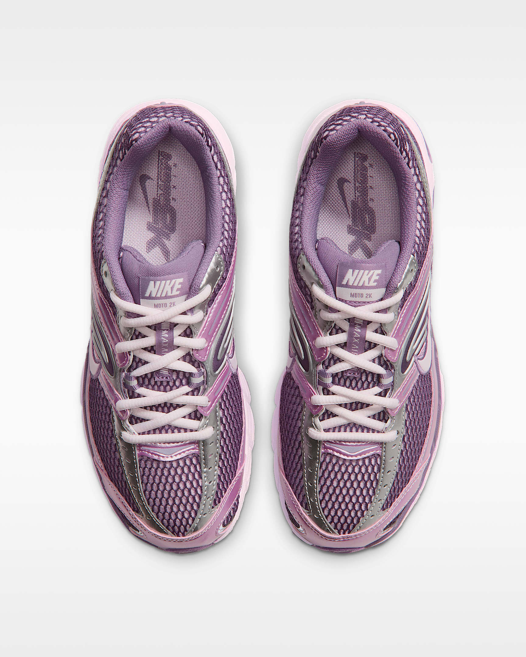 Chaussure avec détails réfléchissants Nike Air Max Moto 2K pour femme - Pink Foam/Violet Dust/Metallic Silver/Pearl Pink